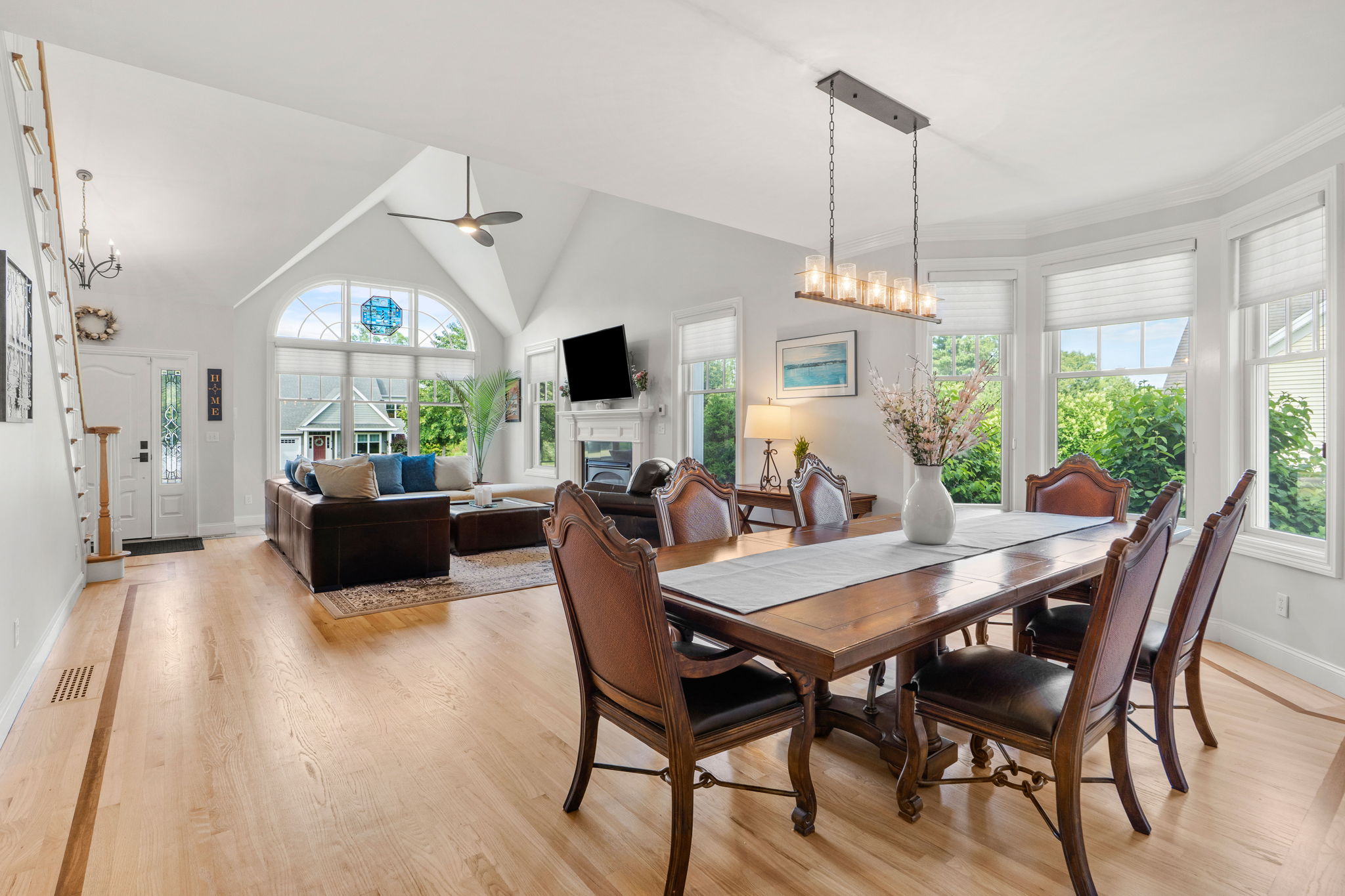  11 Riverview Hts, Amesbury, MA, 01913 - 物件實景