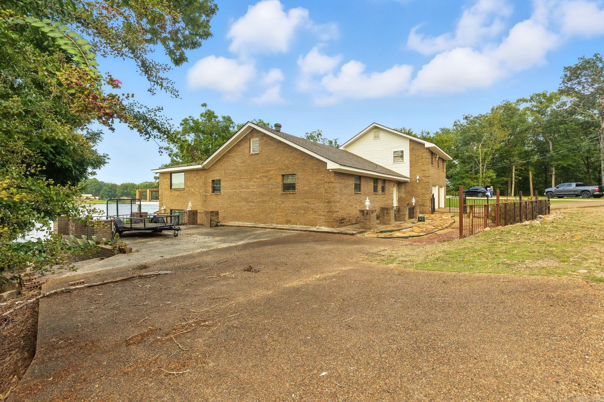 Royal, Arkansas, 71968, United States, 5 Bedrooms Bedrooms, ,3 BathroomsBathrooms,Residential,For Sale,1940118