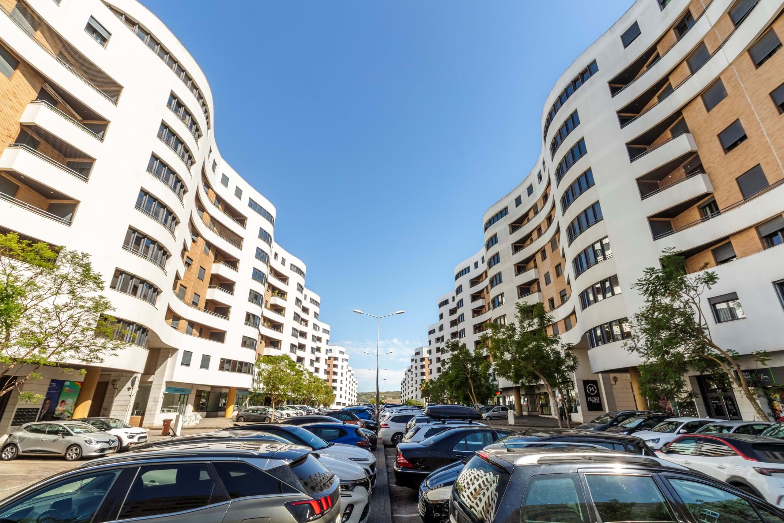 Loures, Lisbon, 2670-327 Loures, PT, 3 Bedrooms Bedrooms, ,3 BathroomsBathrooms,Residential,For Sale,1901345