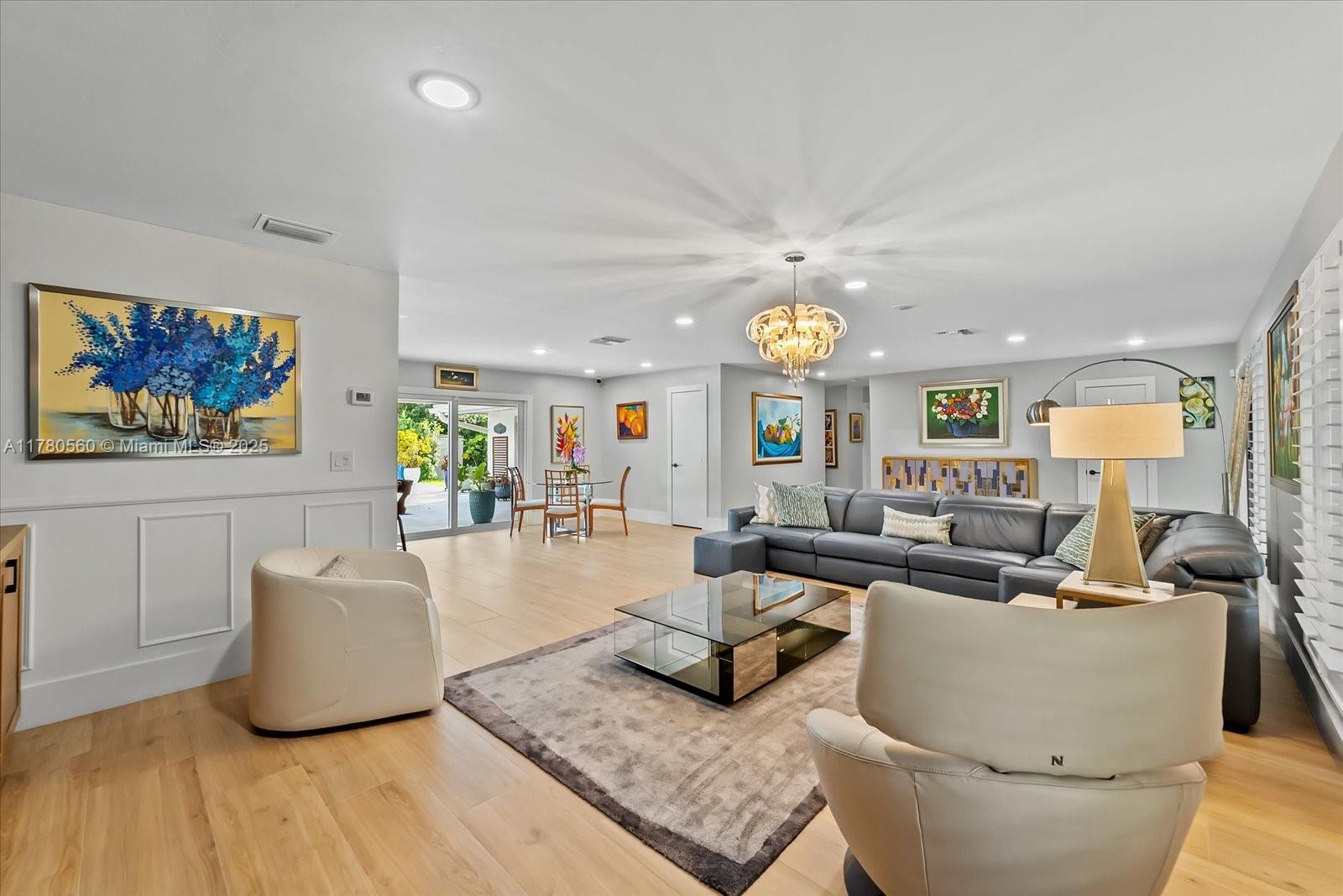 Palmetto Bay, Florida, 33158, United States, 4 Bedrooms Bedrooms, ,3 BathroomsBathrooms,Residential,For Sale,1995550