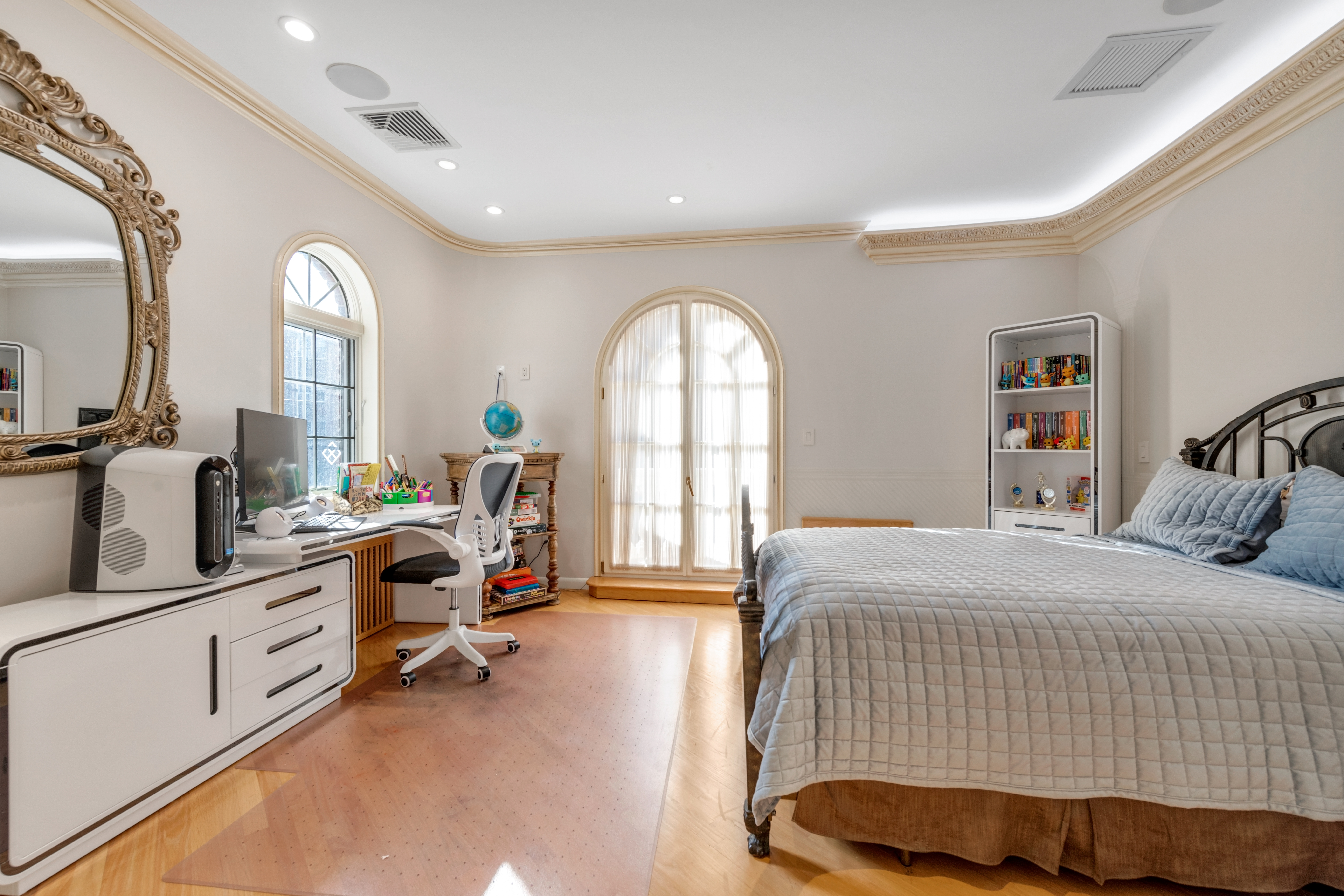  72-07 112th Street, Forest Hills, NY 11375 - 物件實景