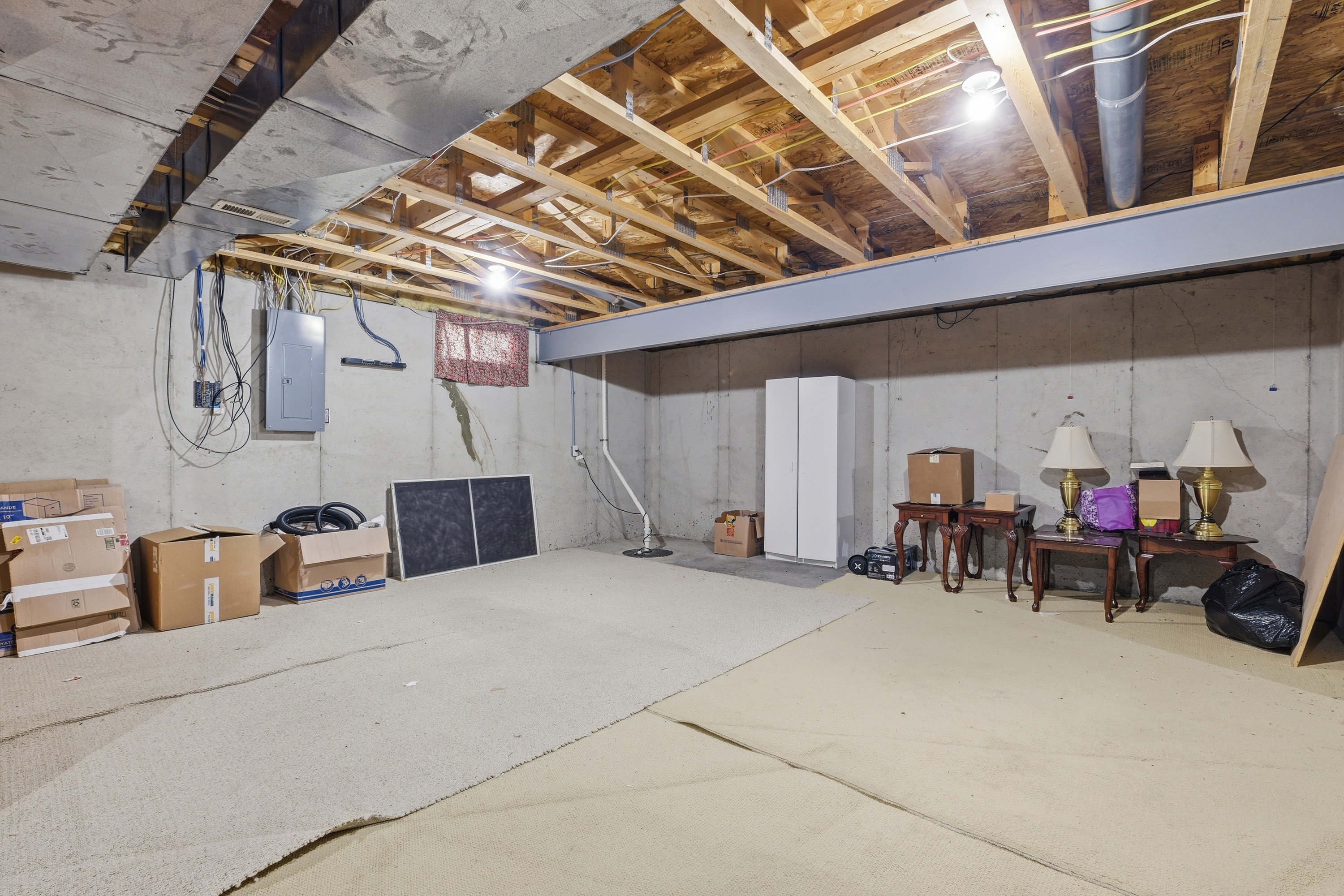  11812 Garden Grove Way, Louisville, KY 40299 - 物件實景