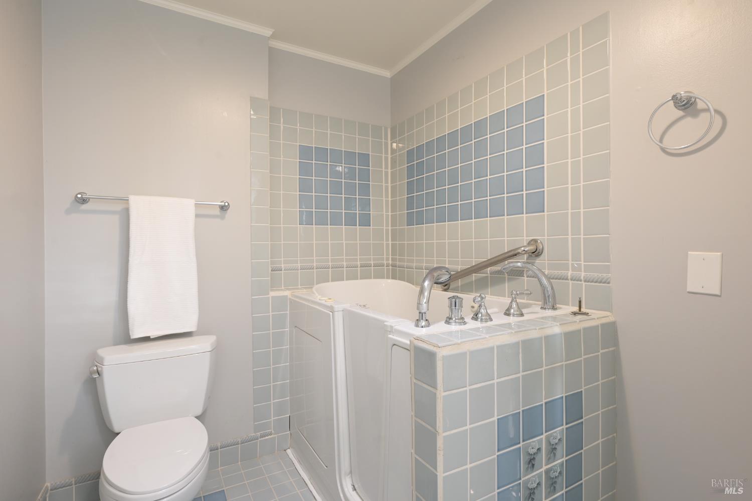 San Rafael, California, 94901, United States, 3 Bedrooms Bedrooms, ,3 BathroomsBathrooms,Residential,For Sale,2002955