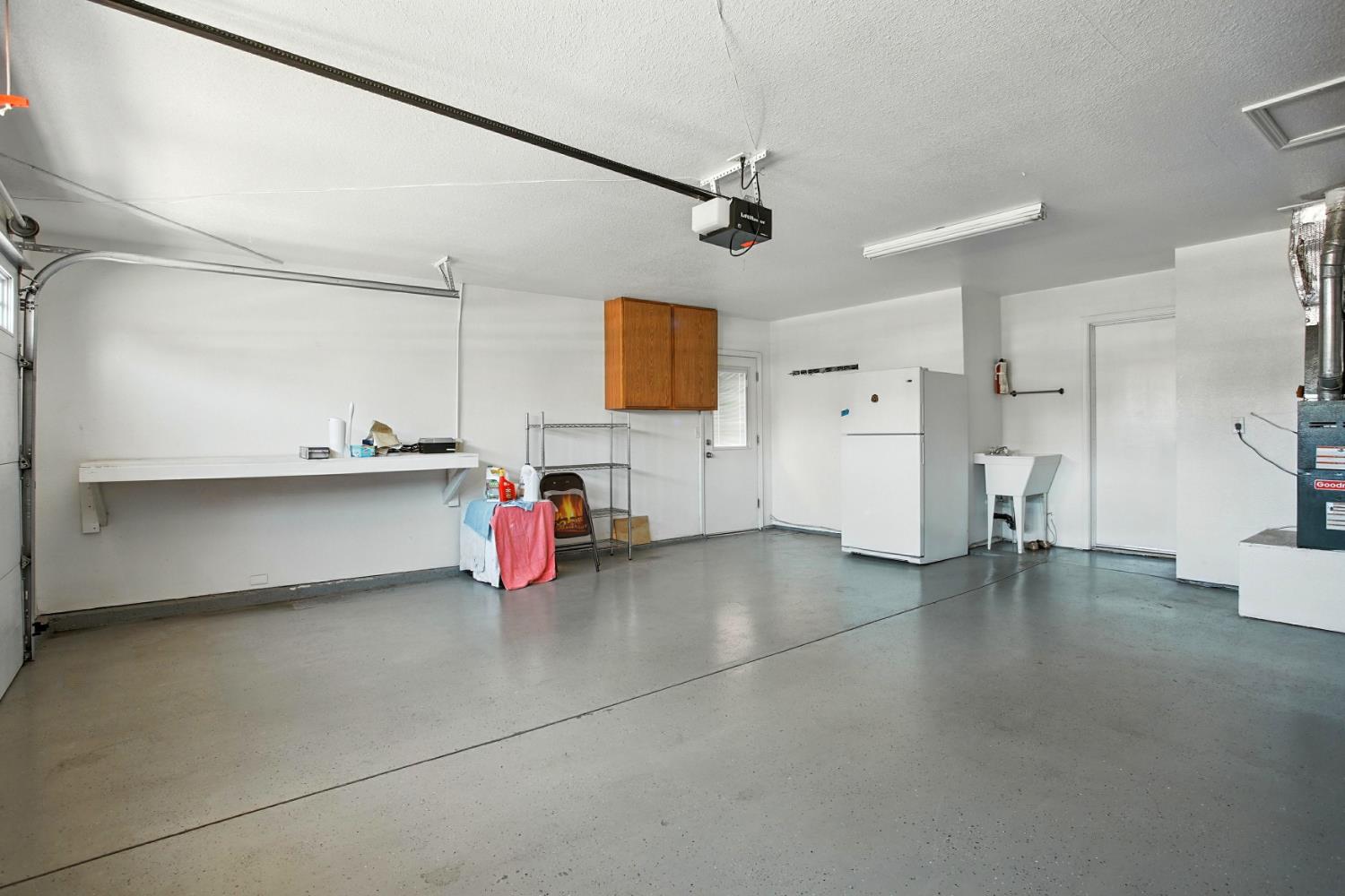 Galt, California, 95632, United States, 3 Bedrooms Bedrooms, ,2 BathroomsBathrooms,Residential,For Sale,1906984