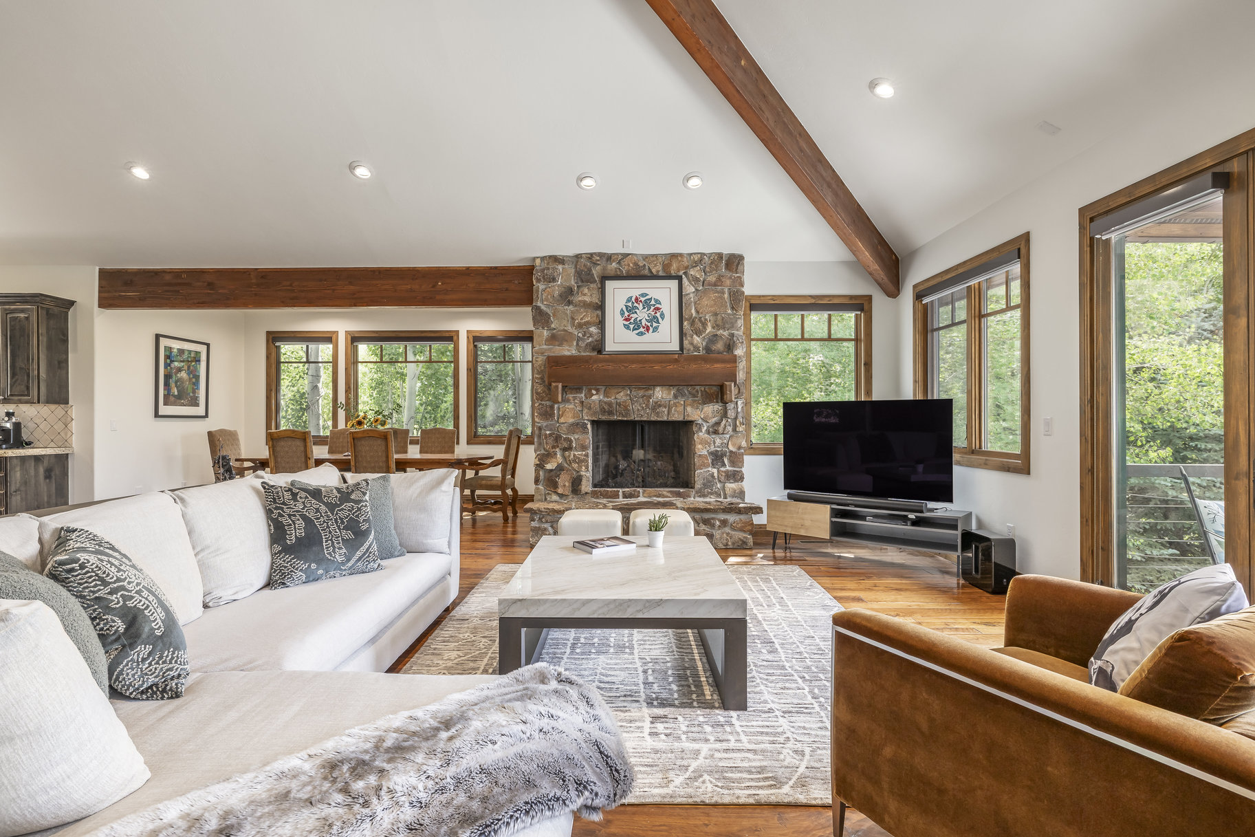  Timeless Mountain Retreat in Chatham Hills next to Rail Trail - 物件實景