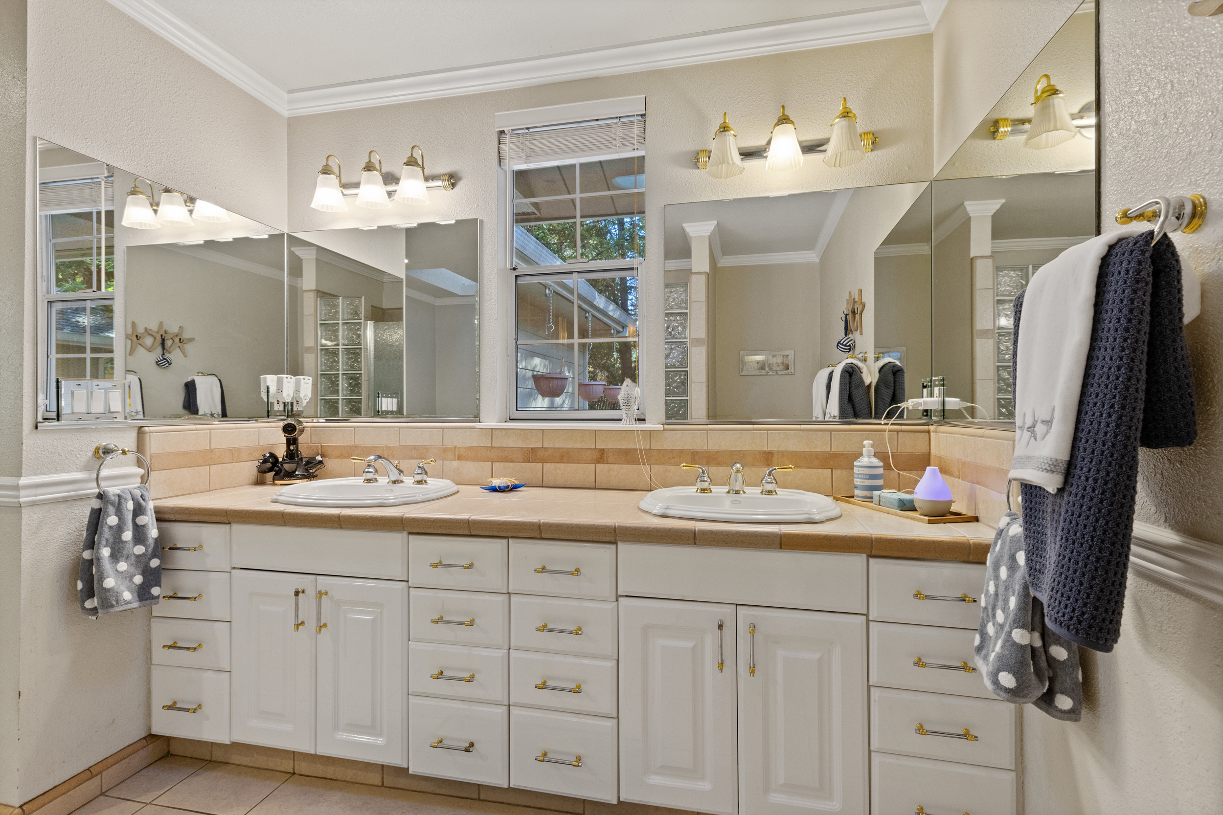  10721 Douglas Lane, Nevada City, CA 95959 - 物件實景