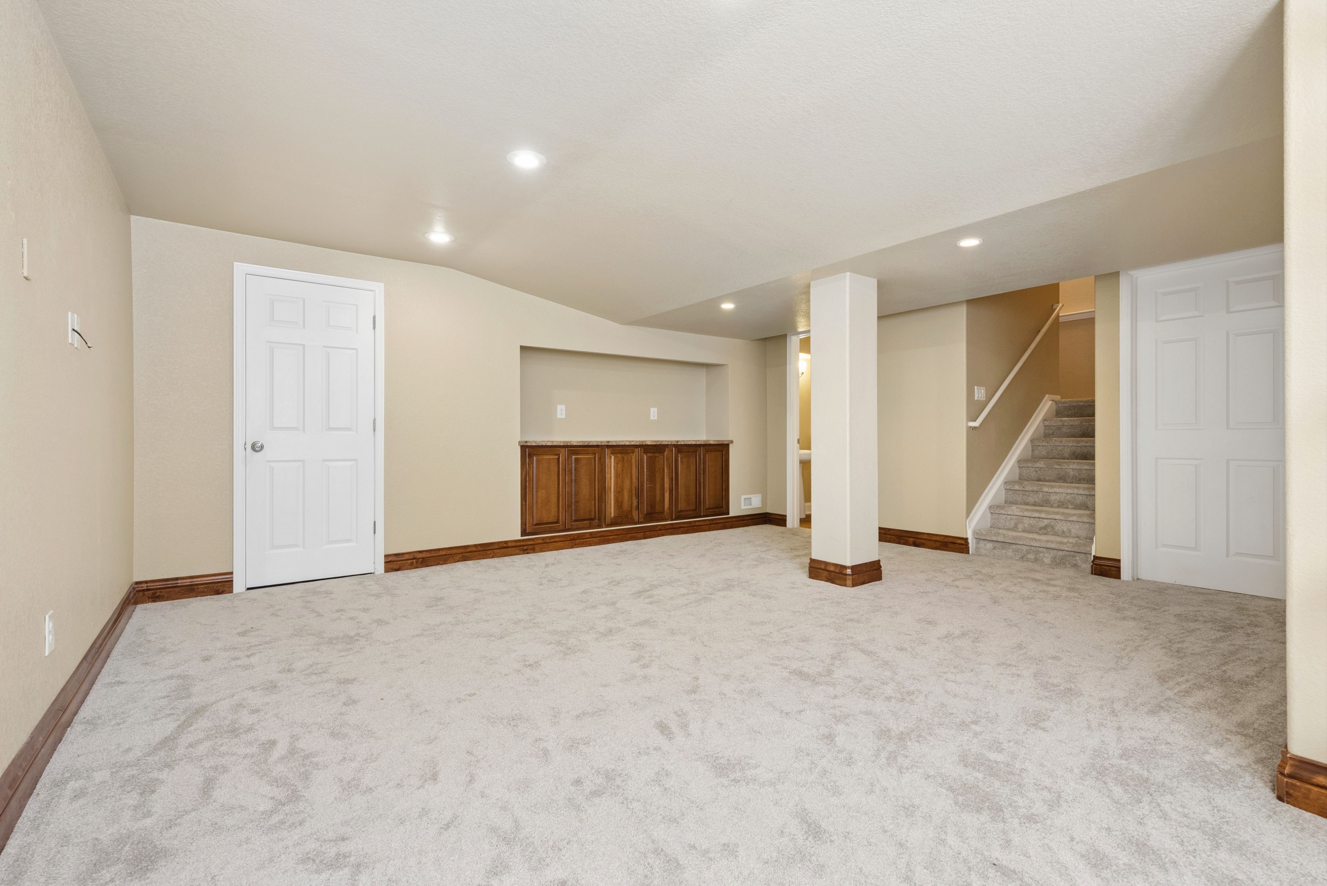 Spacious Townhouse Surrounded by Expansive Space And Mountain Views - 物件實景