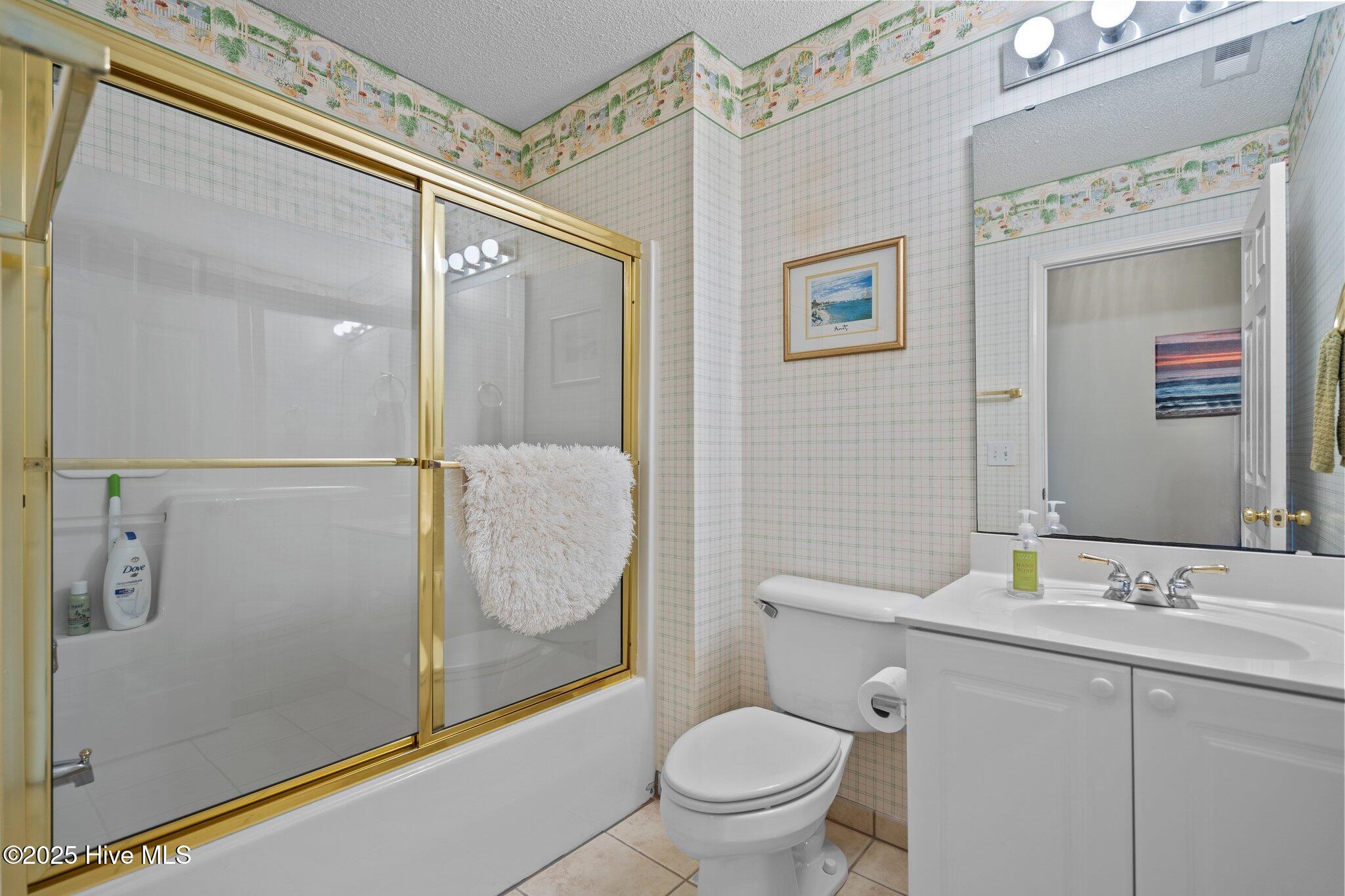 Wilmington, North Carolina, 28411, United States, 4 Bedrooms Bedrooms, ,3 BathroomsBathrooms,Residential,For Sale,1874008