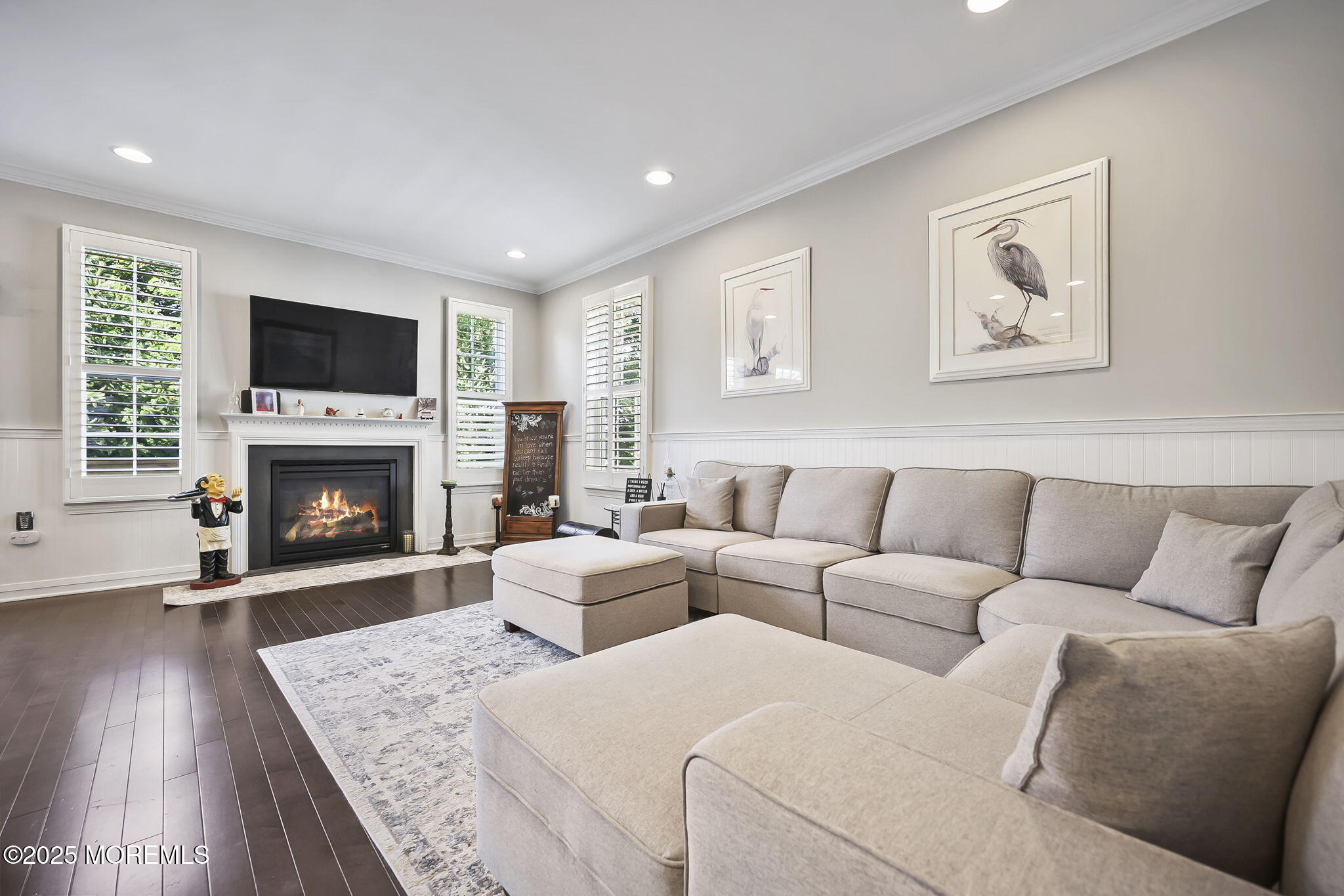 Shrewsbury Boro, New Jersey, 07702, United States, 3 Bedrooms Bedrooms, ,4 BathroomsBathrooms,Residential,For Sale,1942784