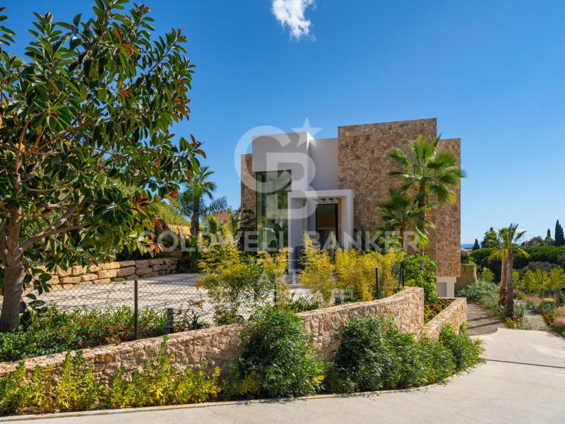 Marbella, Andalusia, ES, 5 Bedrooms Bedrooms, ,6 BathroomsBathrooms,Residential,For Sale,1984936