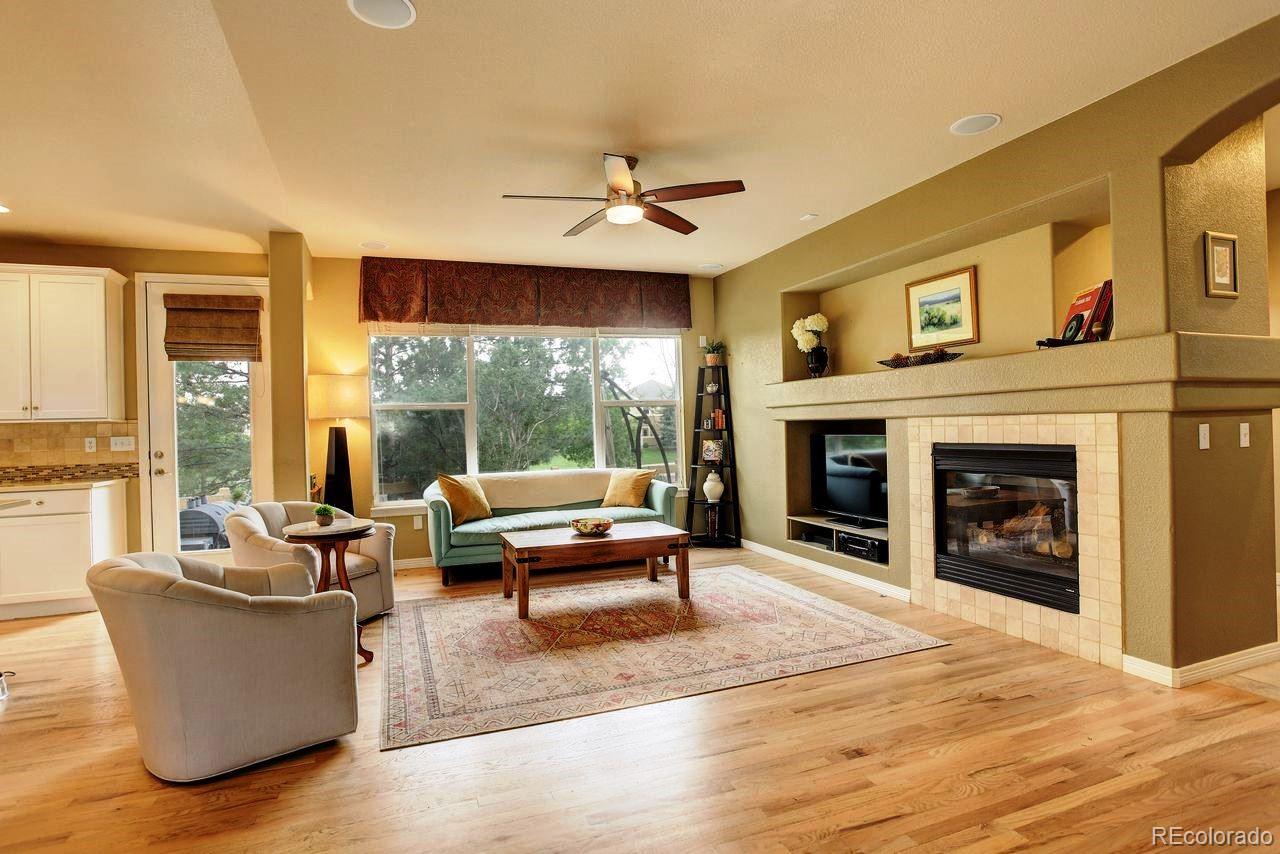 Arvada, Colorado, 80005, United States, 4 Bedrooms Bedrooms, ,2 BathroomsBathrooms,Residential,For Sale,1906341