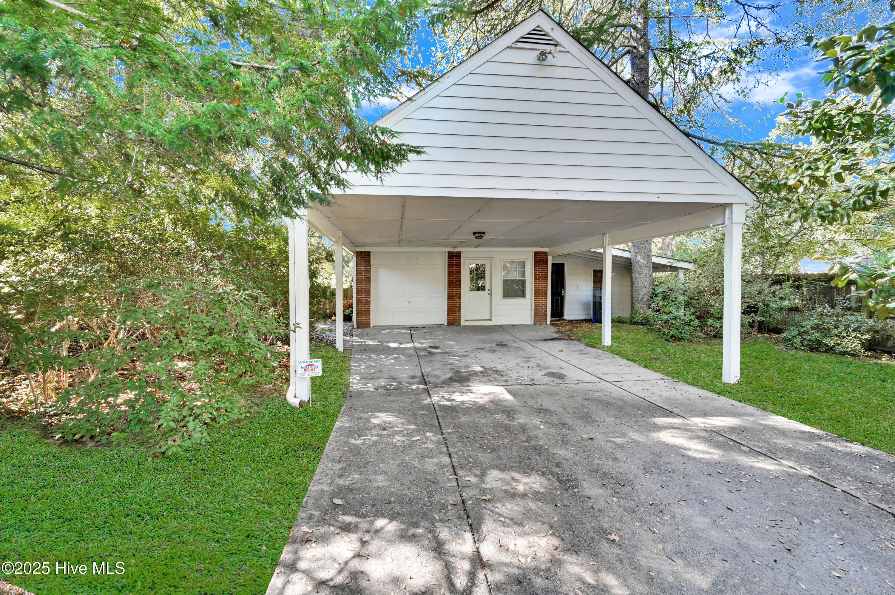 Greenville, North Carolina, 27858, United States, 4 Bedrooms Bedrooms, ,3 BathroomsBathrooms,Residential,For Sale,1985728