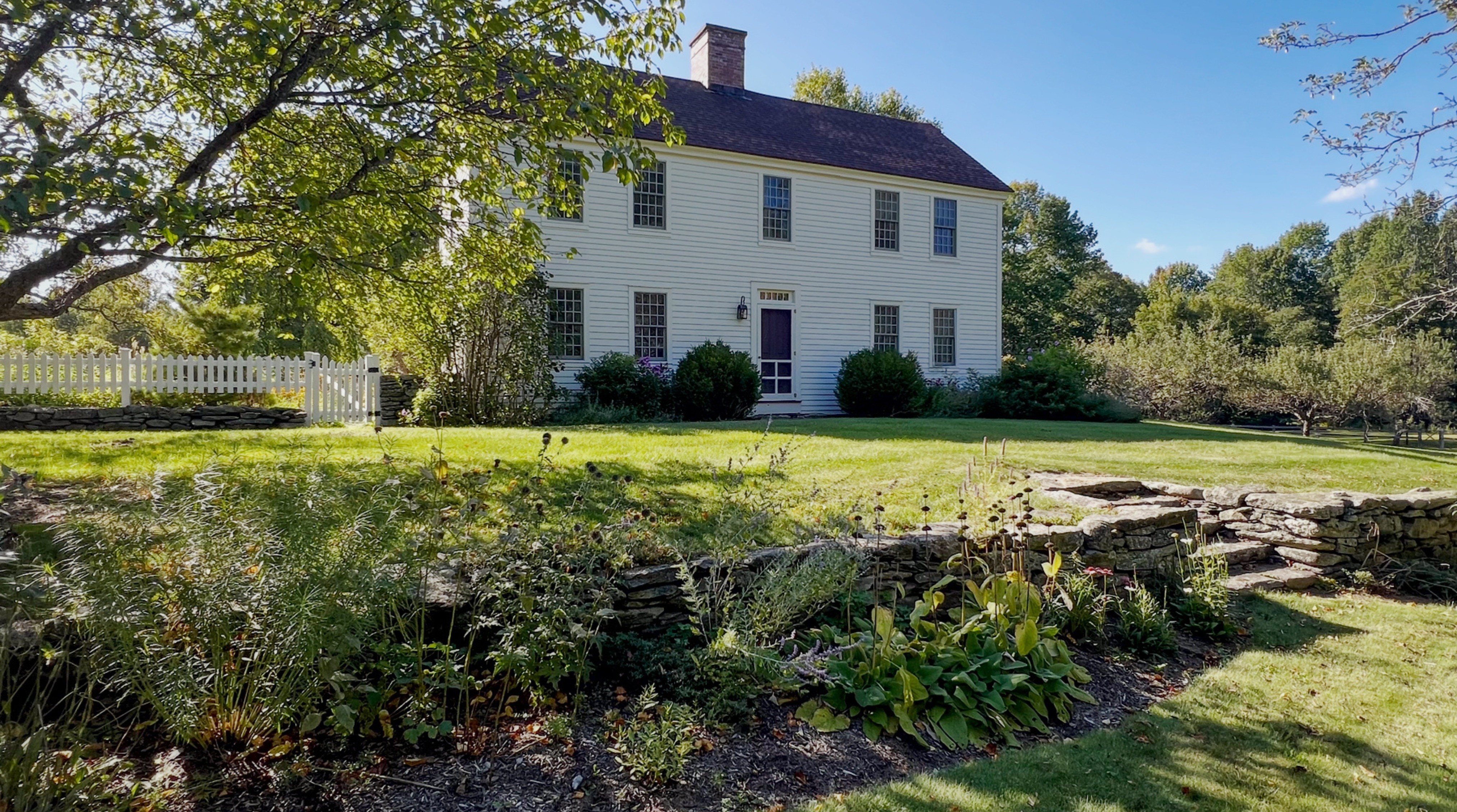  1782 Historic Country Estate  Exceptional Gardens, Solitude, & Protected Views - 物件實景
