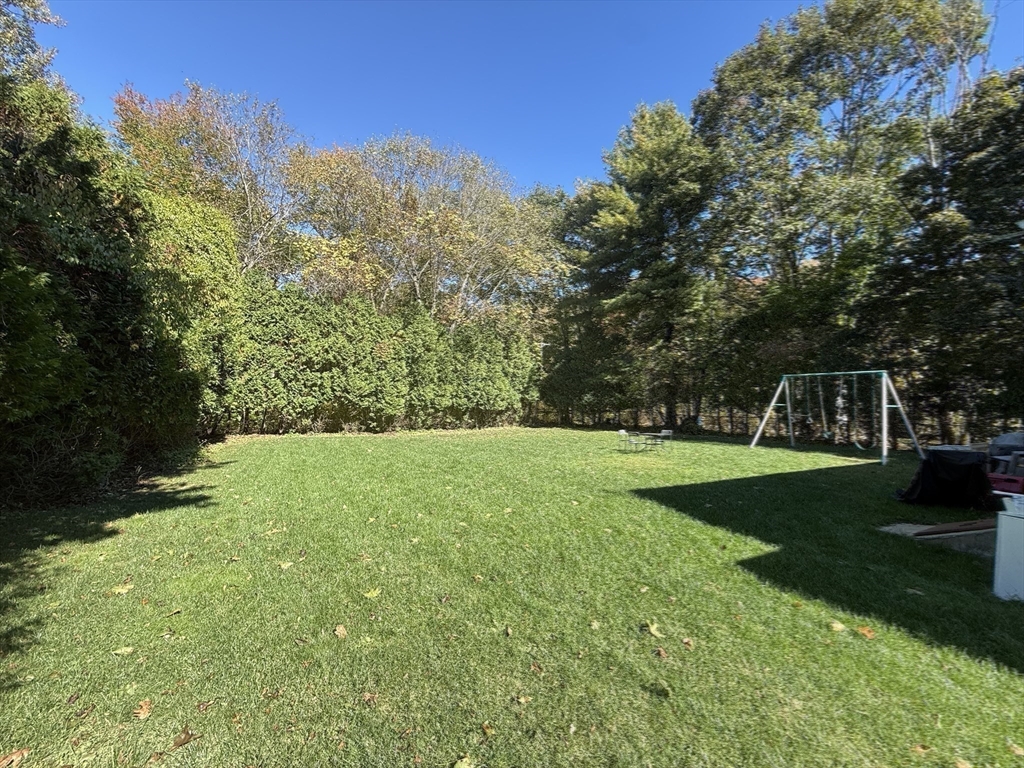 Stoughton, Massachusetts, 02072, United States, 3 Bedrooms Bedrooms, ,1 BathroomBathrooms,Residential,For Sale,1978457