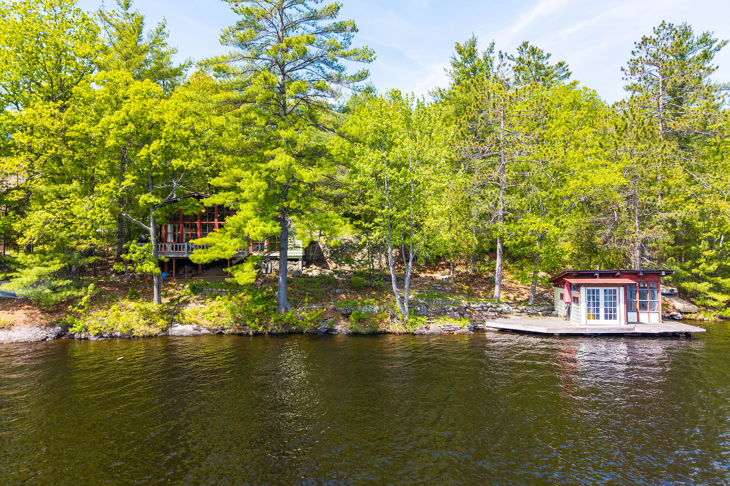 Timeless Kahshe Lake Cottage - 物件實景