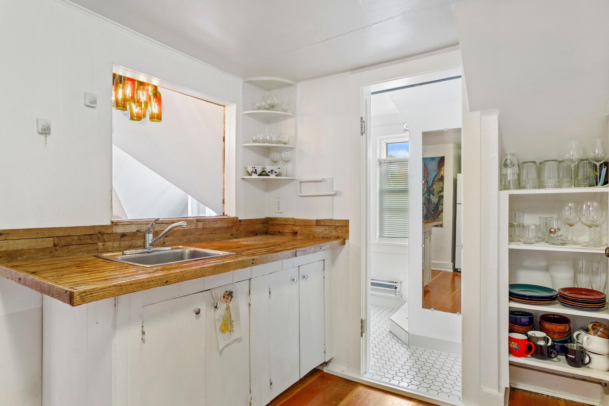 Minneapolis, Minnesota, 55408, United States, ,Residential,For Sale,1934480