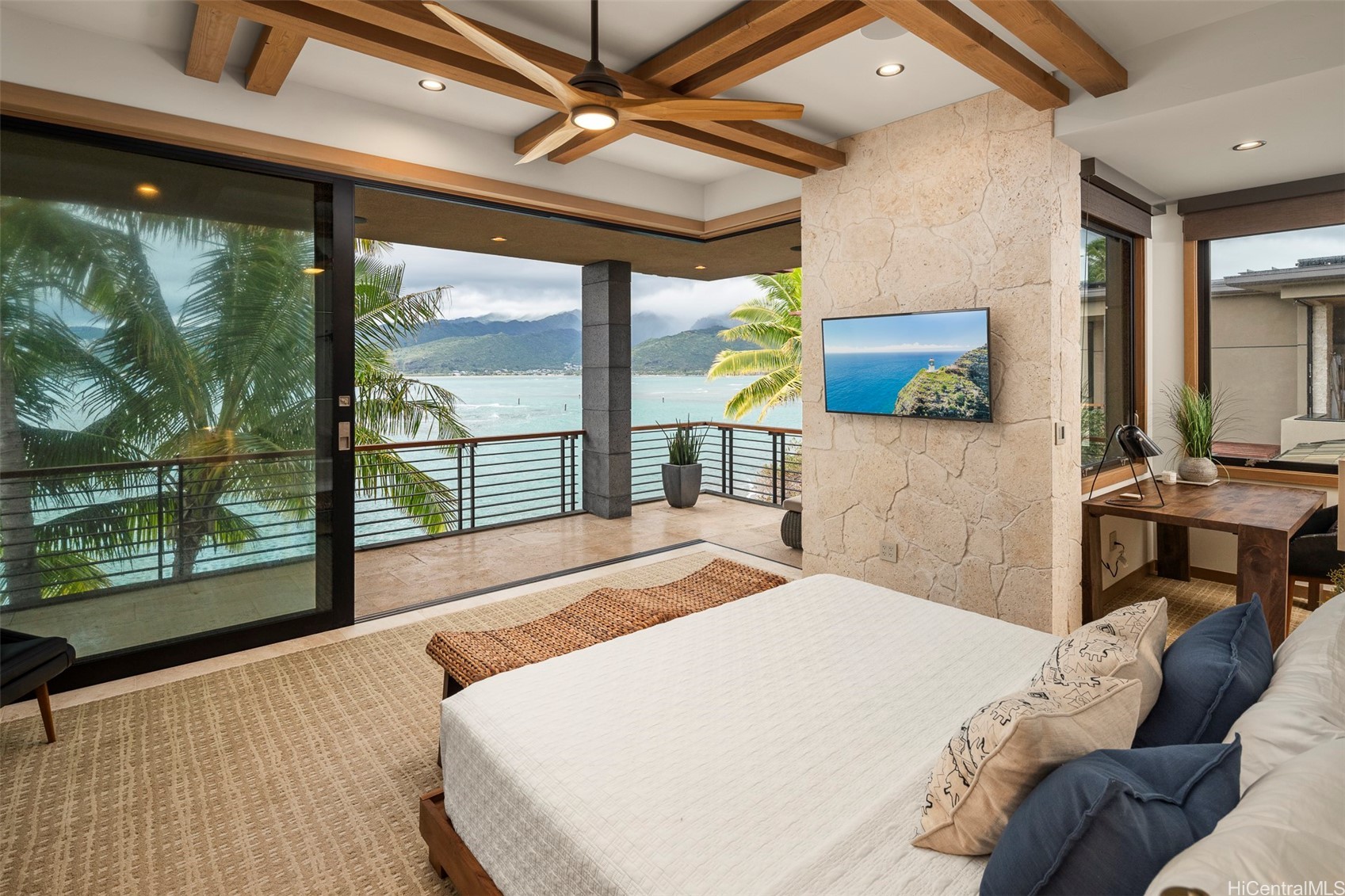 Honolulu, Hawaii, 96825, United States, 6 Bedrooms Bedrooms, ,7 BathroomsBathrooms,Residential,For Sale,1856171