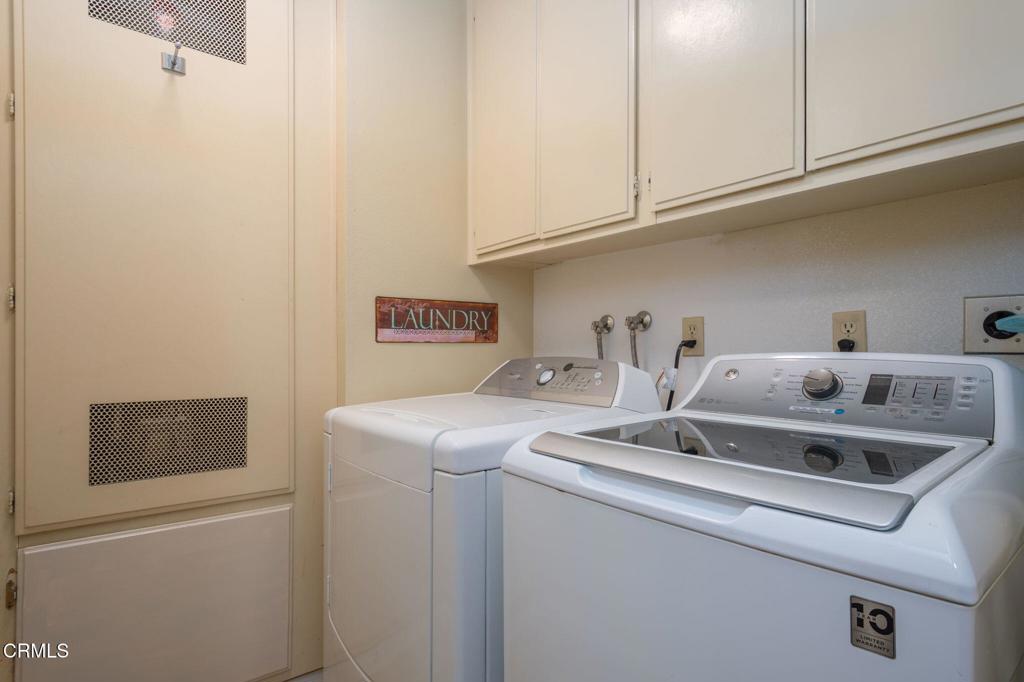 Oxnard, California, 93036, United States, 3 Bedrooms Bedrooms, ,1 BathroomBathrooms,Residential,For Sale,1988894