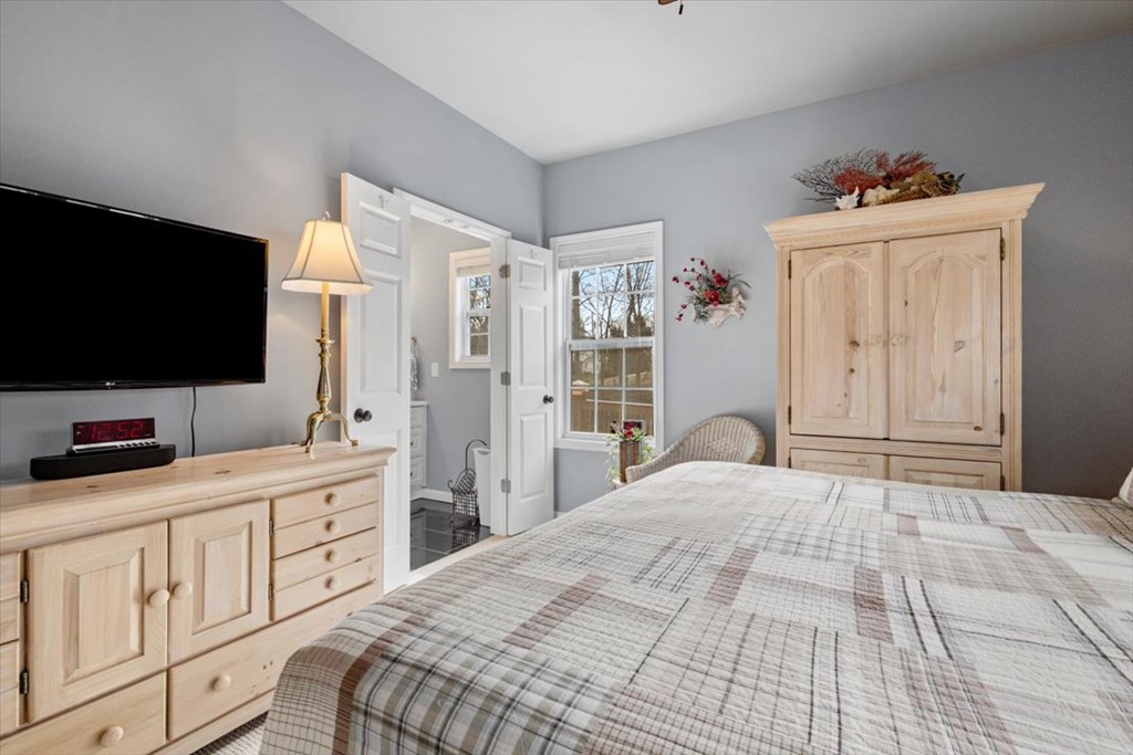 Blue Ridge, Georgia, 30513, United States, 3 Bedrooms Bedrooms, ,2 BathroomsBathrooms,Residential,For Sale,1979070