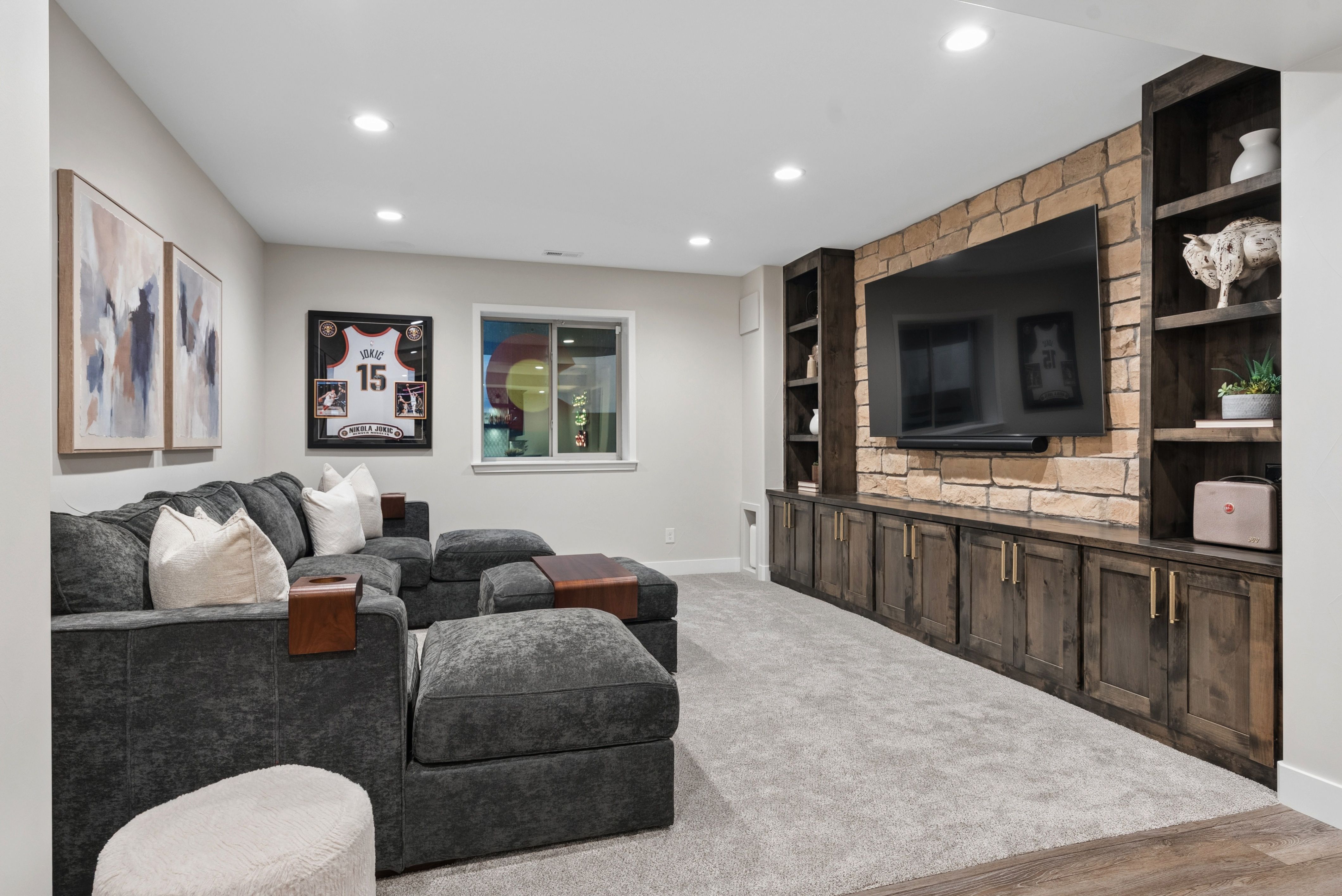  Stunning 5-Bedroom Residence On Quiet Cul-de-sac In Backcountry - 物件實景