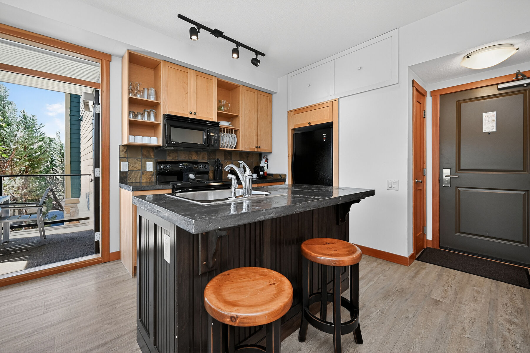  Vernon, Thompson & Okanagan - 物件實景