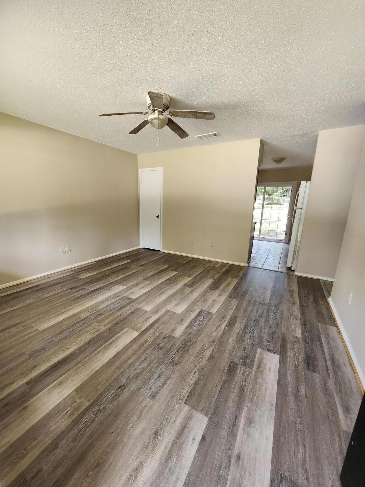 Elm St, New Llano, LA 71461 #1