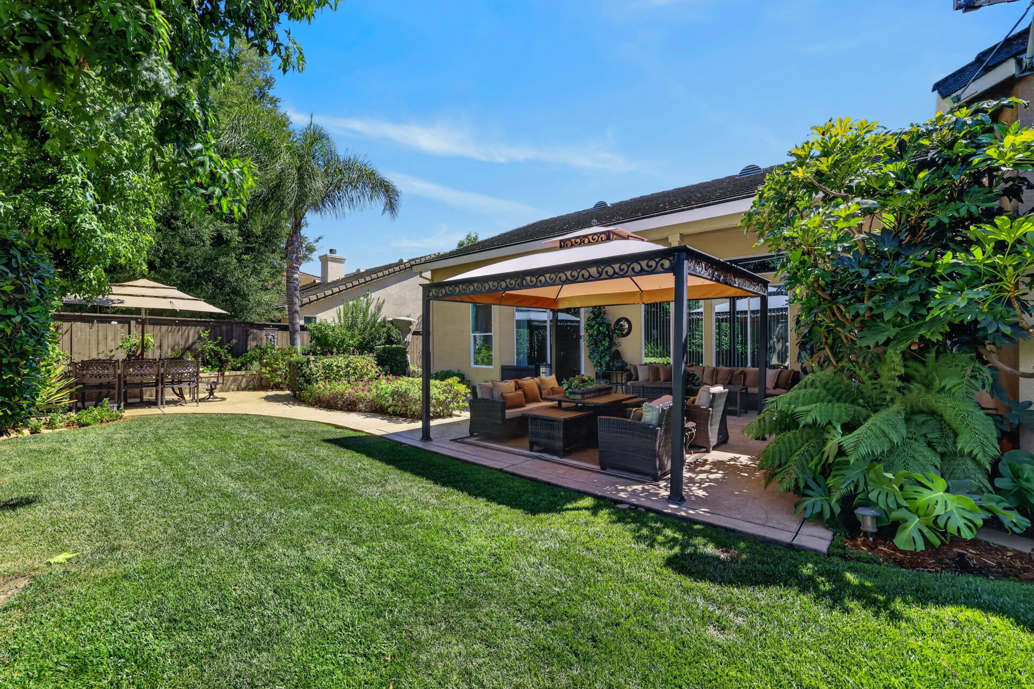  3729 Lake Terrace Drive, Elk Grove, CA 95758 - 物件實景