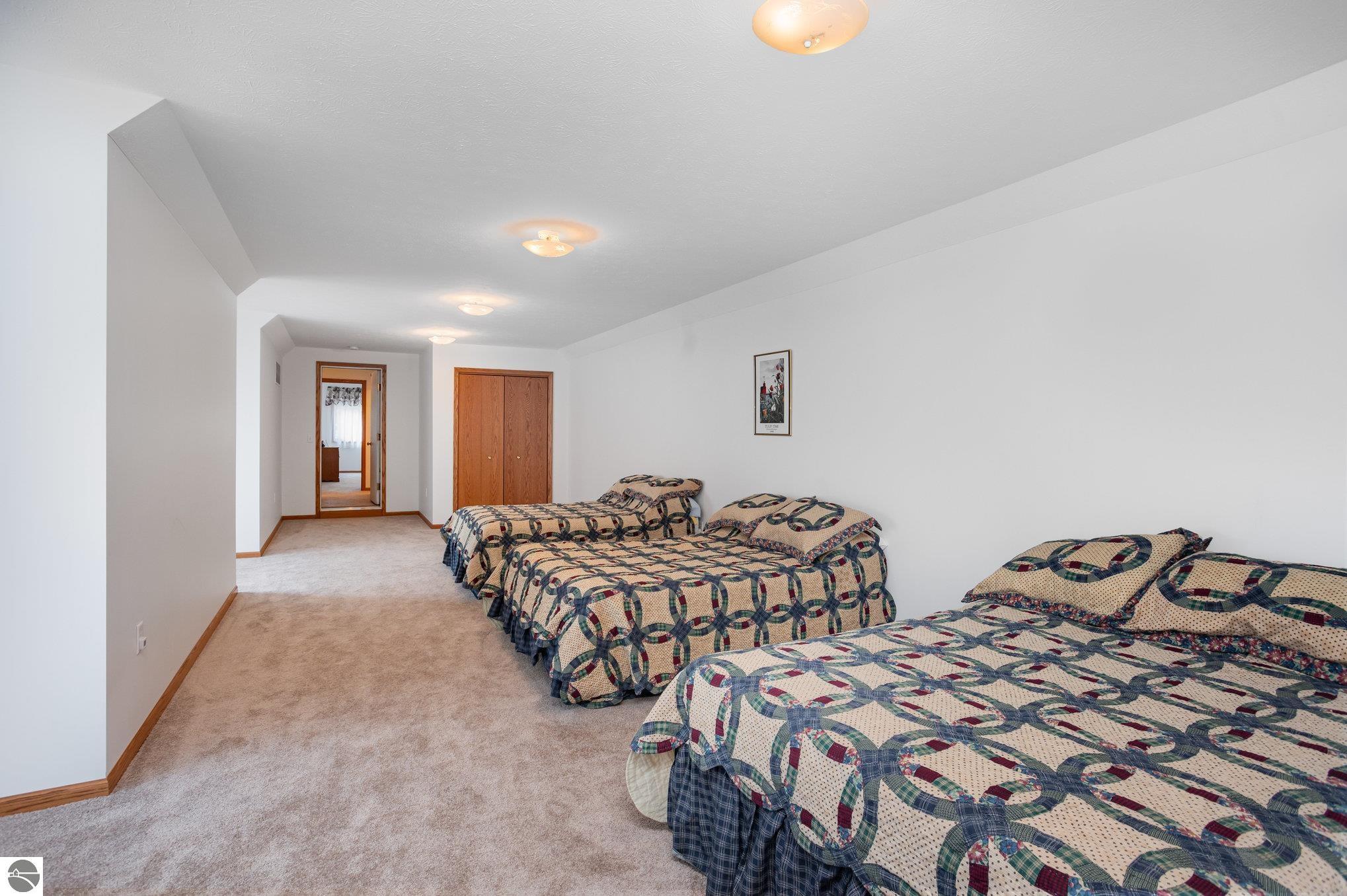 Harrison, Michigan, 48625, United States, 5 Bedrooms Bedrooms, ,4 BathroomsBathrooms,Residential,For Sale,1916275