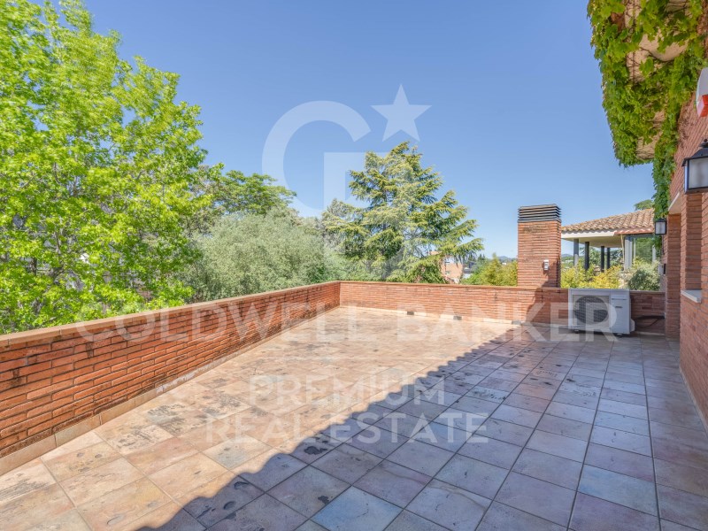 Sant Cugat del Vallès, Catalonia, ES, 5 Bedrooms Bedrooms, ,5 BathroomsBathrooms,Residential,For Sale,1529561