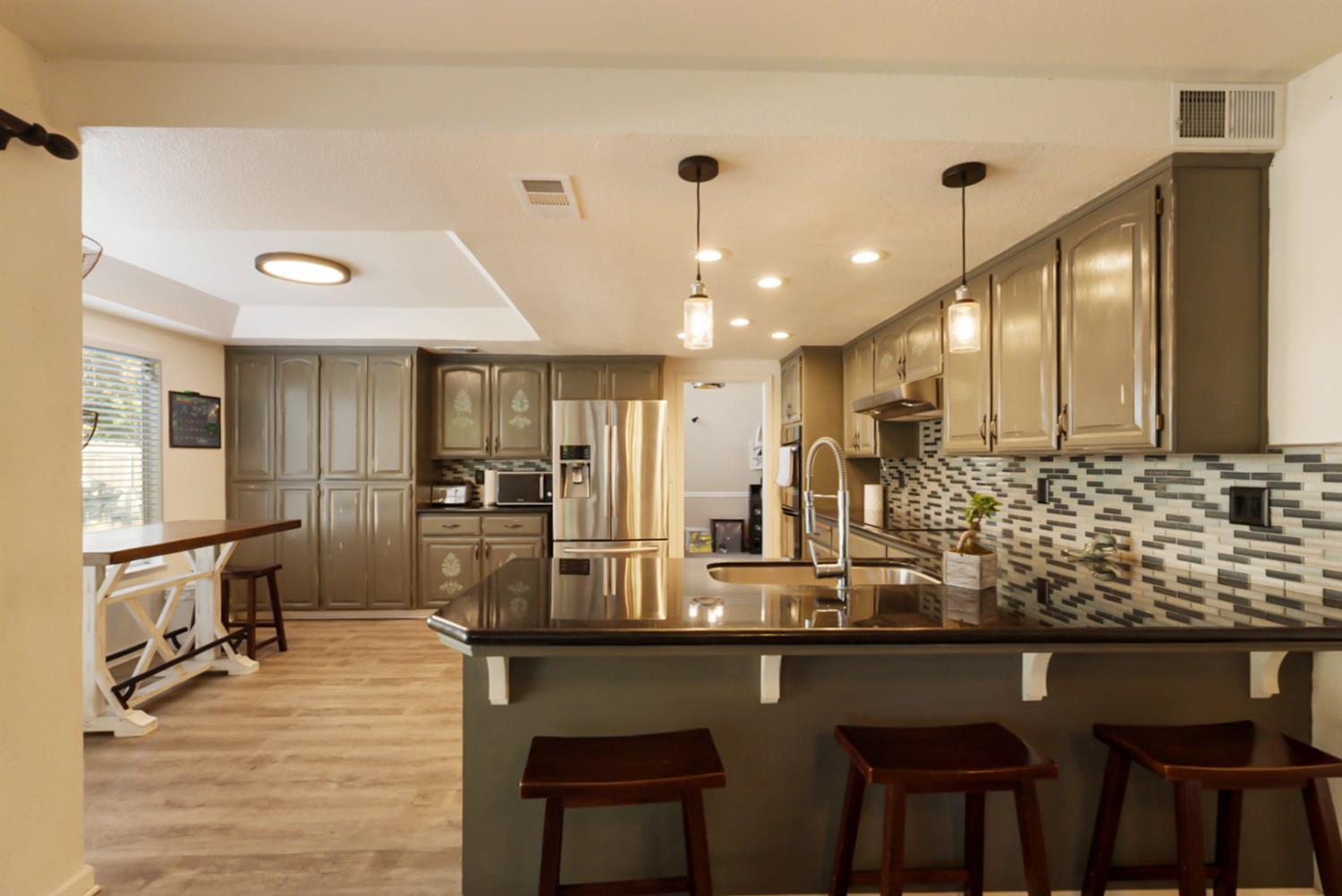 Modesto, California, 95355, United States, 4 Bedrooms Bedrooms, ,3 BathroomsBathrooms,Residential,For Sale,1981572