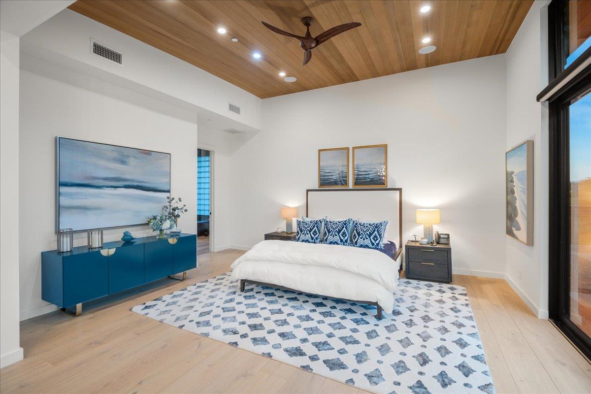 Saratoga, California, 95070, United States, 6 Bedrooms Bedrooms, ,11 BathroomsBathrooms,Residential,For Sale,1971416