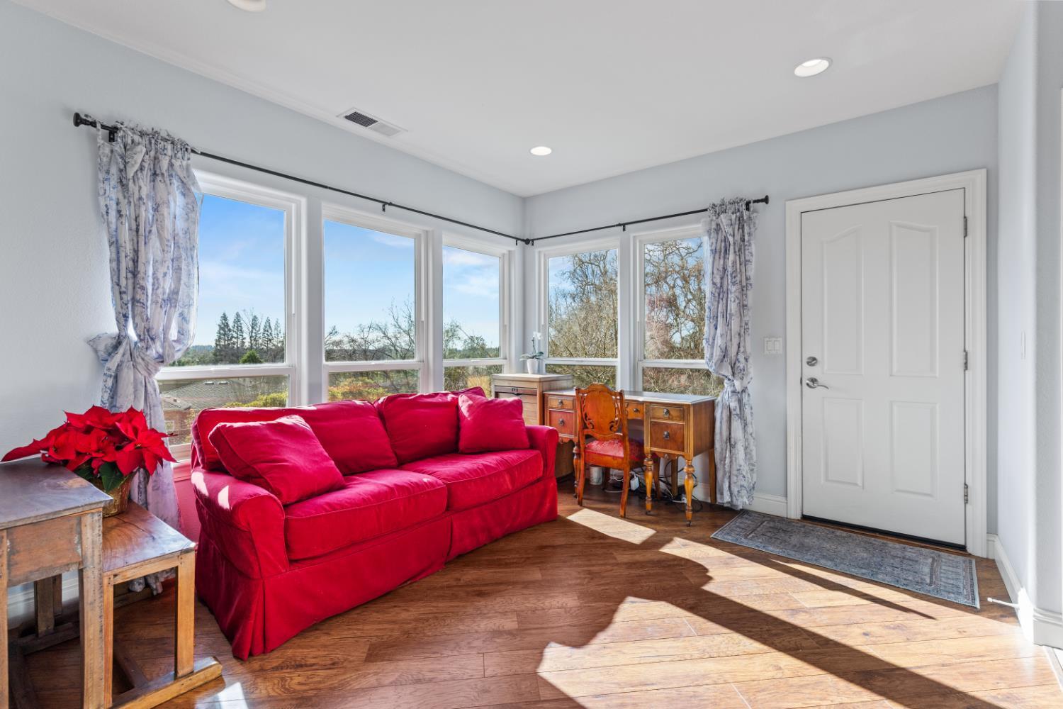 Lincoln, California, 95648, United States, 3 Bedrooms Bedrooms, ,3 BathroomsBathrooms,Residential,For Sale,2008573