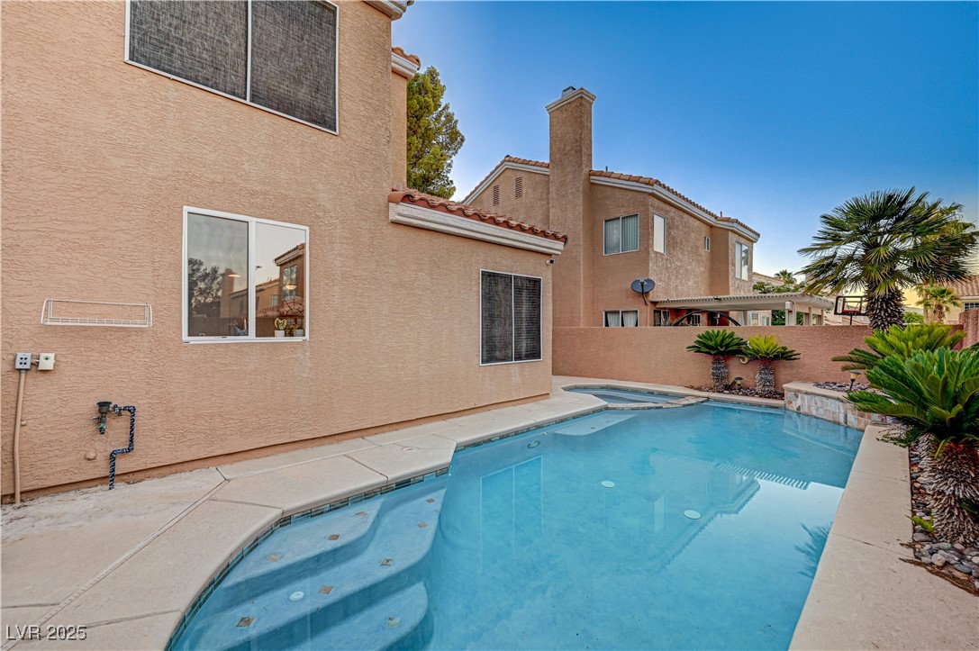 Las Vegas, Nevada, 89134, United States, 4 Bedrooms Bedrooms, ,3 BathroomsBathrooms,Residential,For Sale,1998518