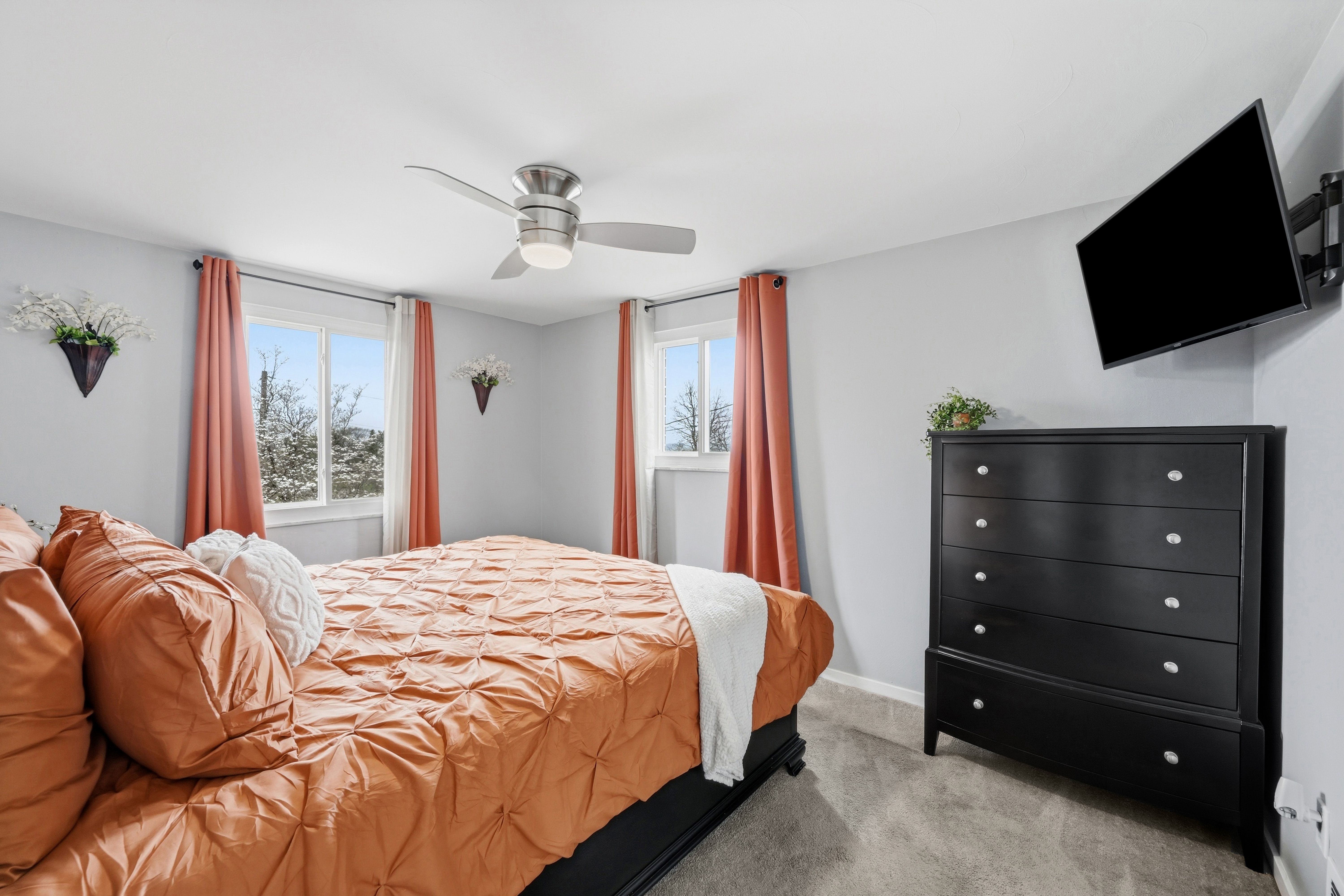  27 Flora Road, Pittsburgh, PA 15227 - 物件實景