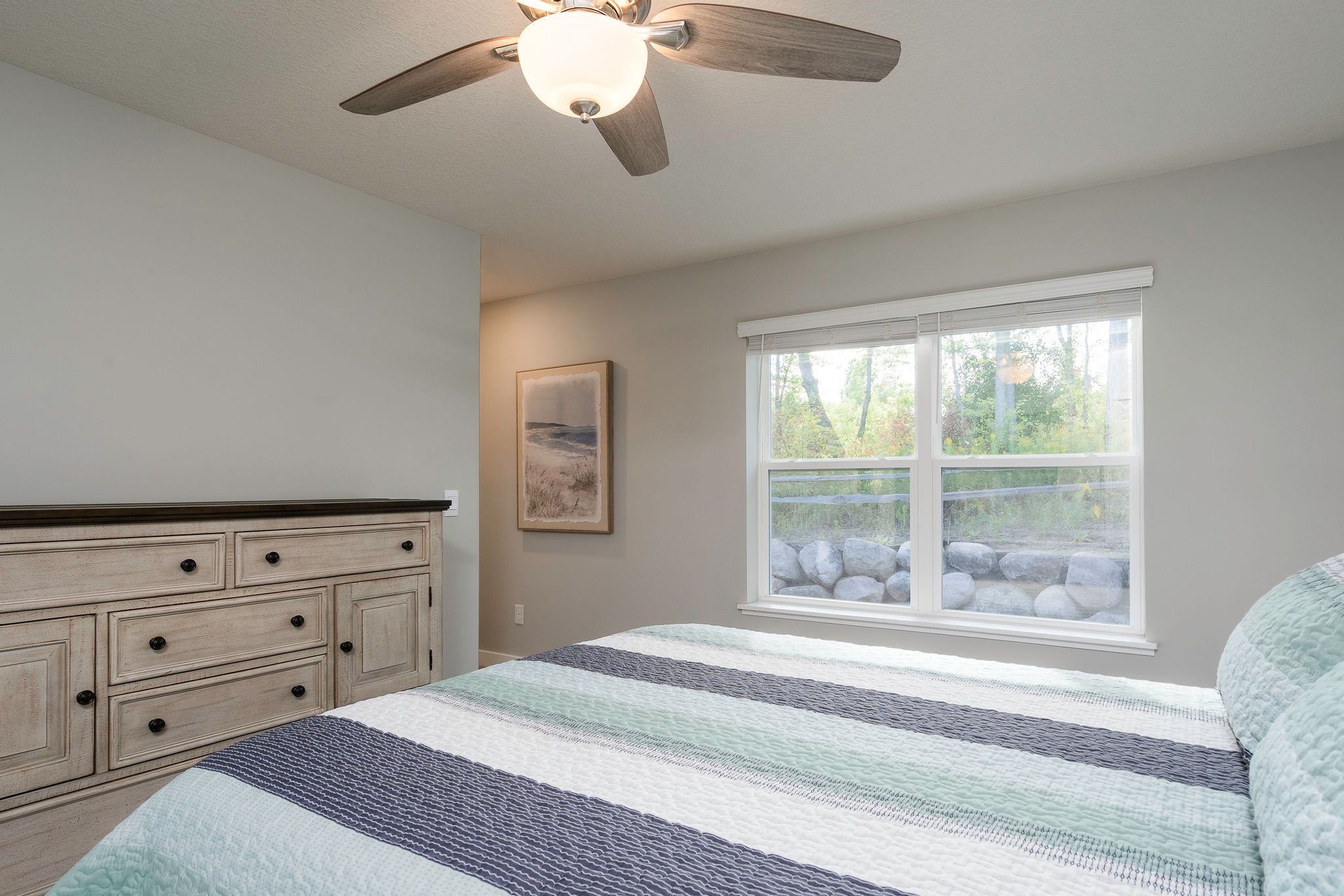  Beautifully Updated Dayton Home with Modern Finishes - 物件實景