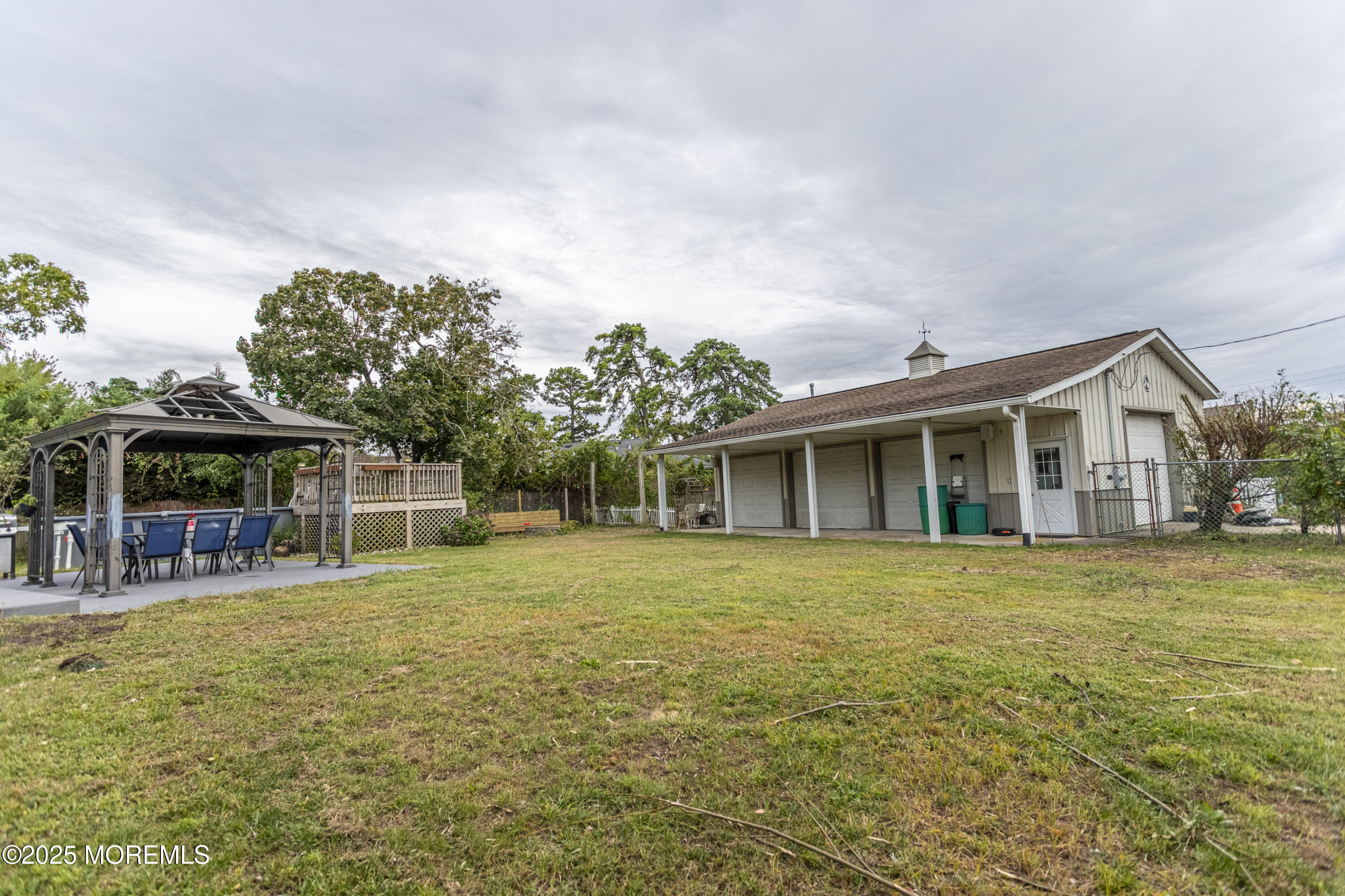 Toms River, New Jersey, 08757, United States, 5 Bedrooms Bedrooms, ,2 BathroomsBathrooms,Residential,For Sale,1981091