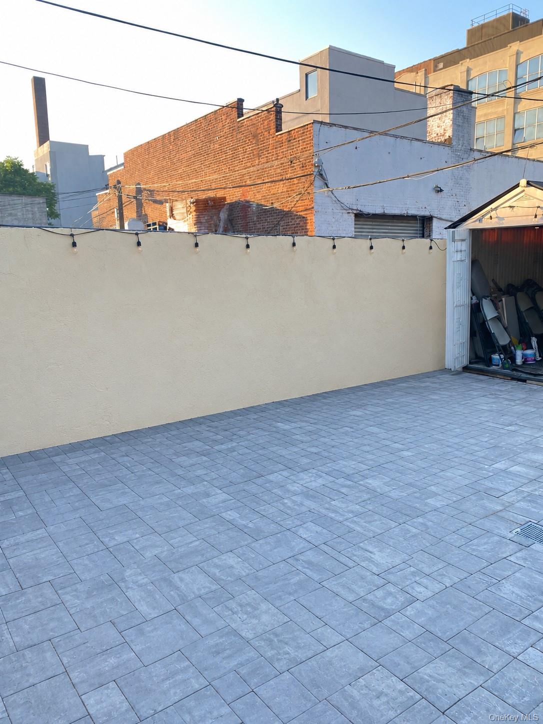 Brooklyn, New York, 11220, United States, 6 Bedrooms Bedrooms, ,3 BathroomsBathrooms,Residential,For Sale,2048677