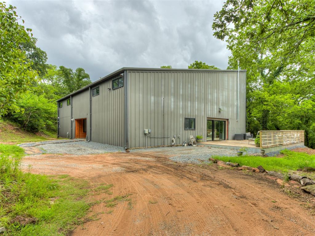 Oklahoma City, Oklahoma, 73131, United States, 4 Bedrooms Bedrooms, ,5 BathroomsBathrooms,Residential,For Sale,1919508