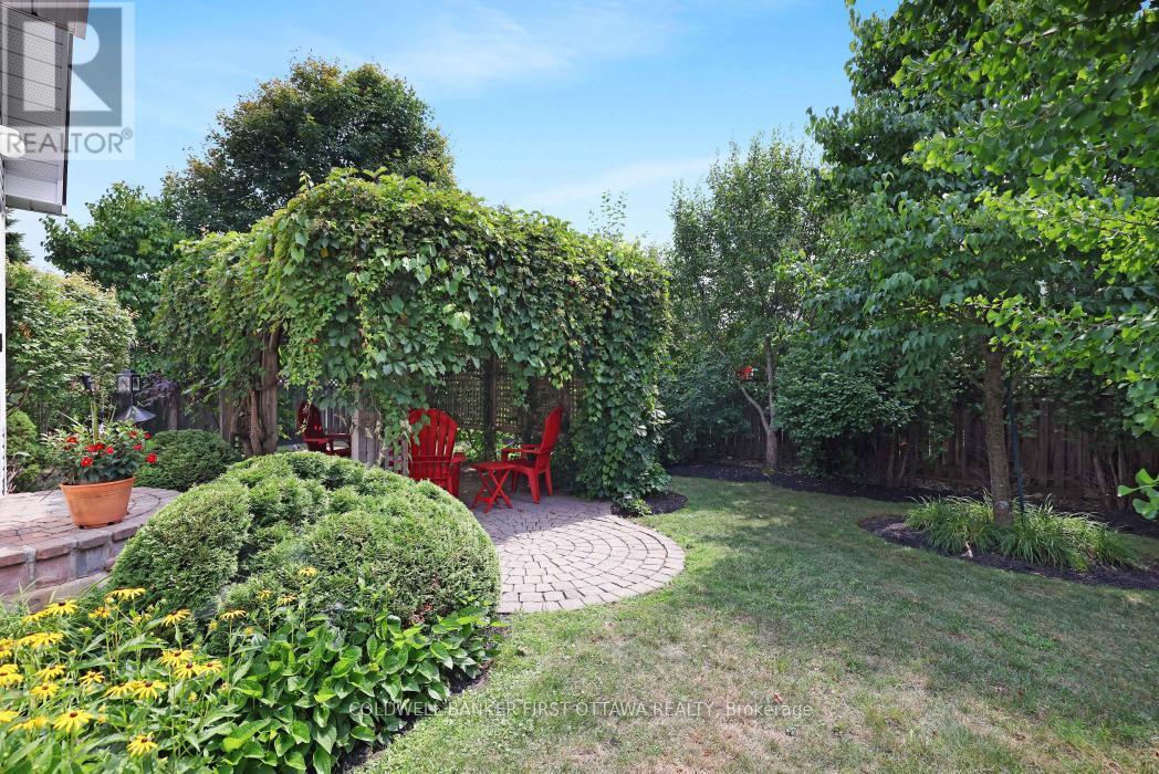 Ottawa, Ontario, K2S 1Z6, CA, 3 Bedrooms Bedrooms, ,3 BathroomsBathrooms,Residential,For Sale,1906768