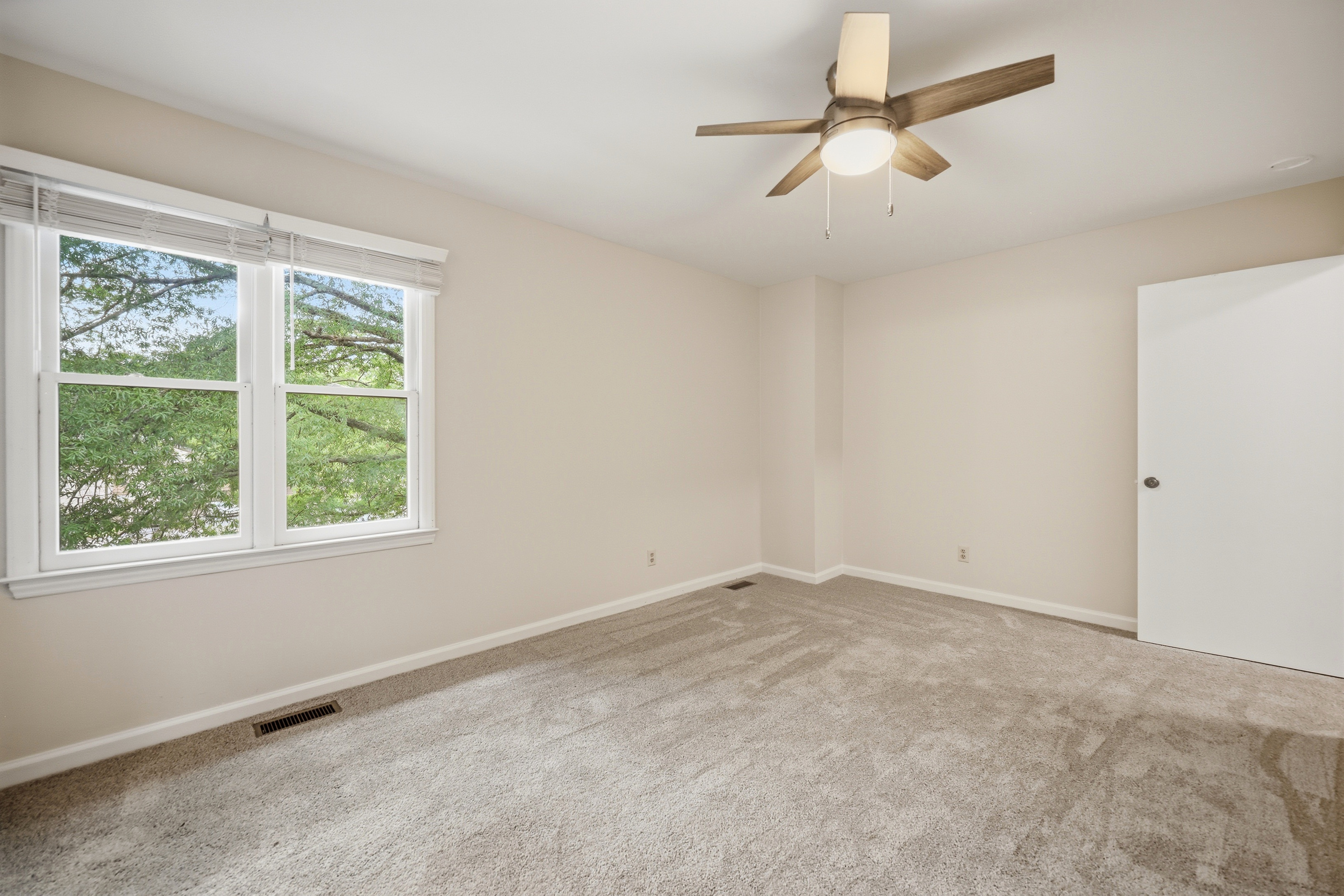  669 Bashford Road, Raleigh, NC, 27606 - 物件實景