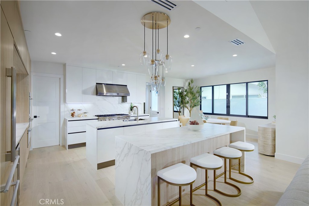 Newport Beach, California, 92660, United States, 4 Bedrooms Bedrooms, ,4 BathroomsBathrooms,Residential,For Sale,2002116