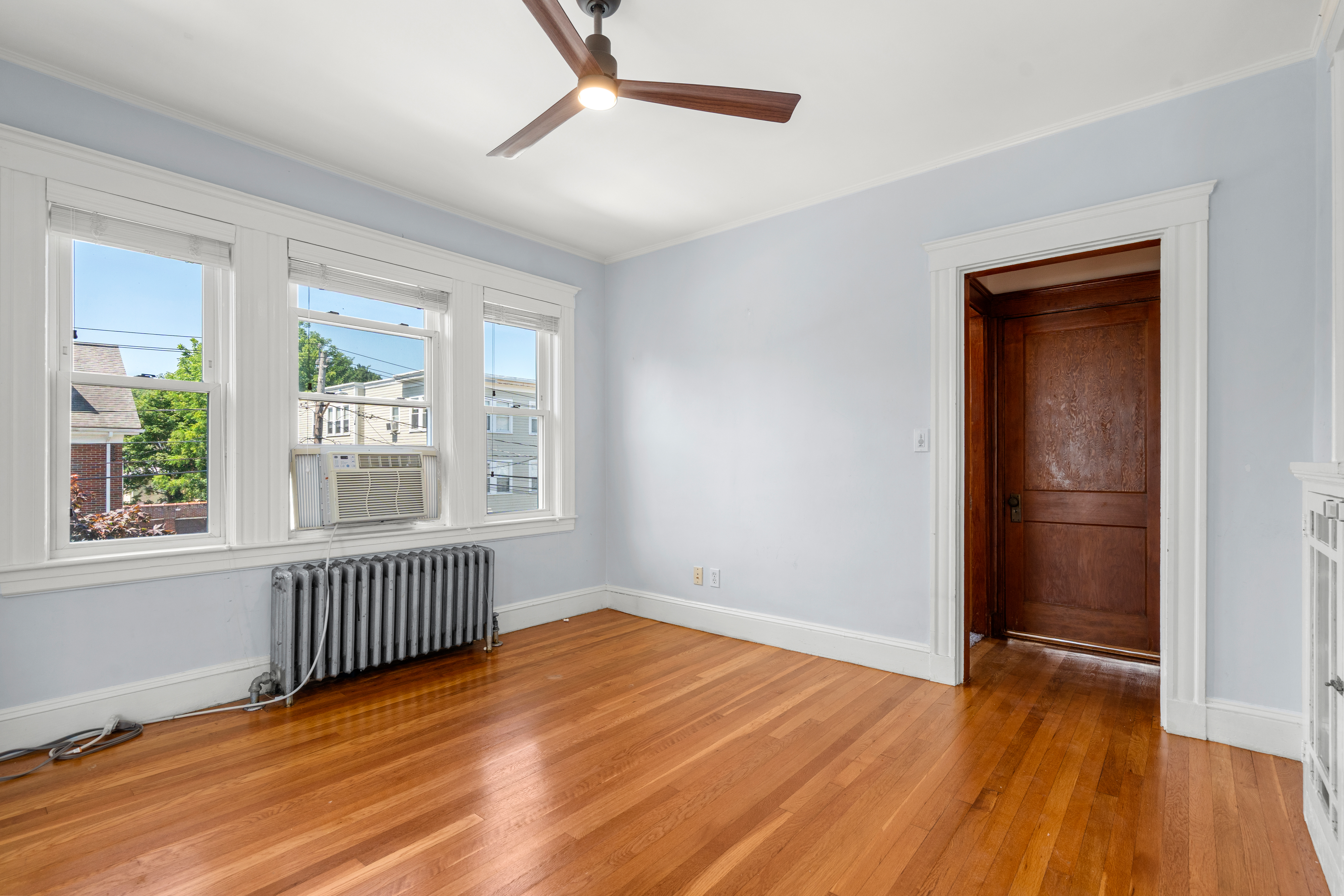  21-23 Averton Street, Boston, MA, 02131 - 物件實景