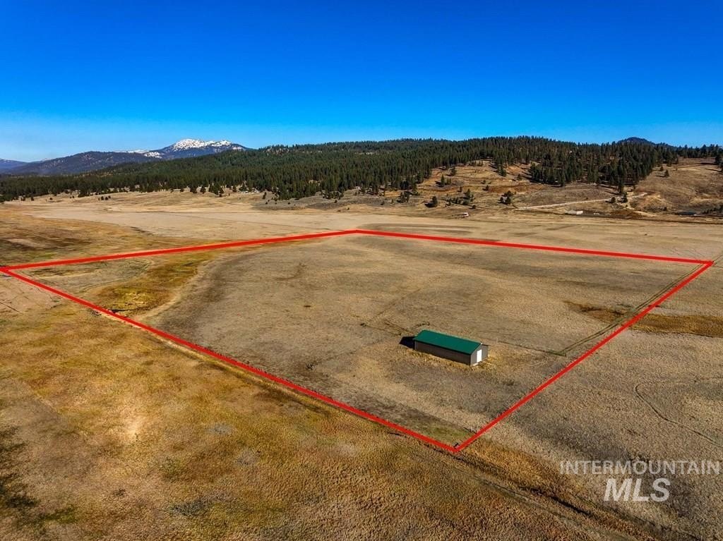 Donnelly, Idaho, 83615, United States, ,Residential,For Sale,1772260