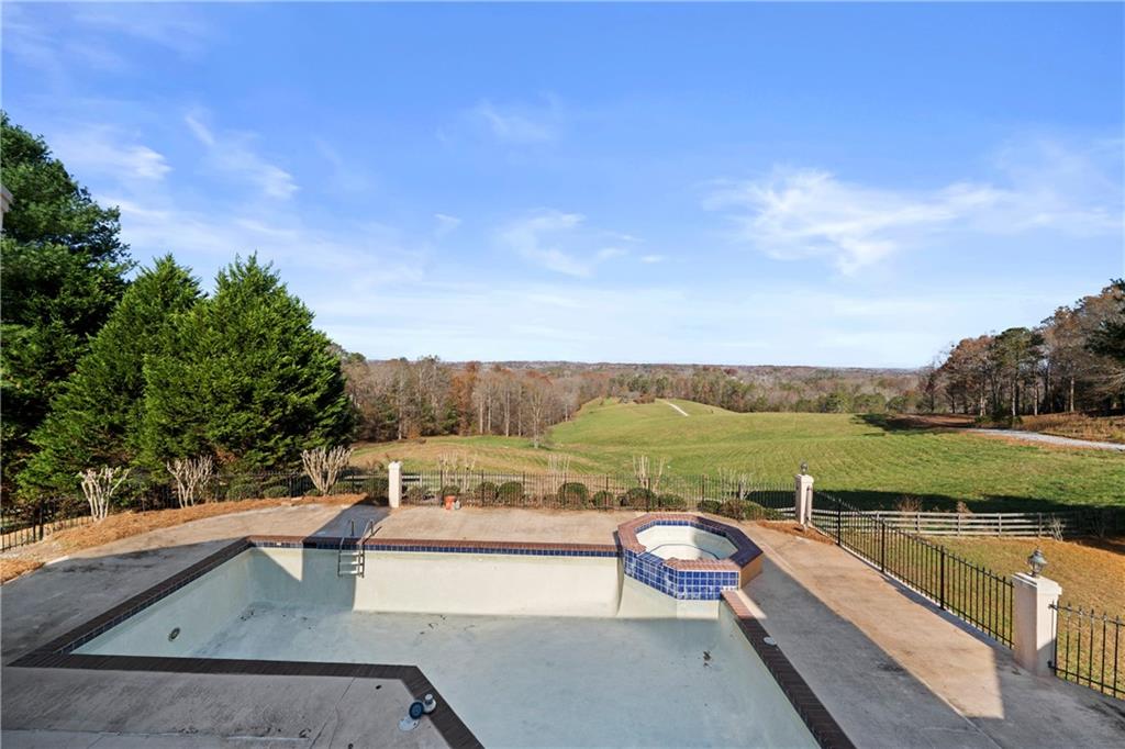 Gainesville, Georgia, 30506, United States, 5 Bedrooms Bedrooms, ,5 BathroomsBathrooms,Residential,For Sale,1996488