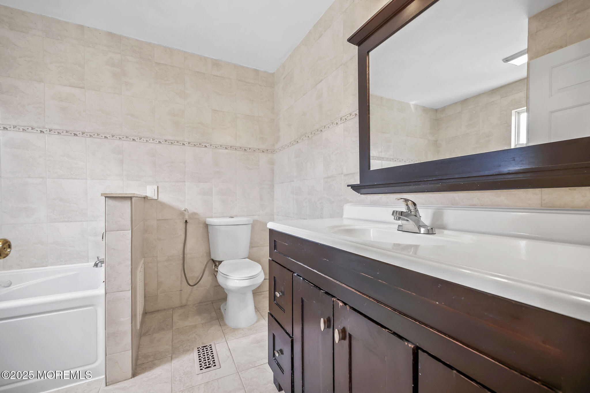 Marlboro, New Jersey, 07746, United States, 4 Bedrooms Bedrooms, ,3 BathroomsBathrooms,Residential,For Sale,1975668