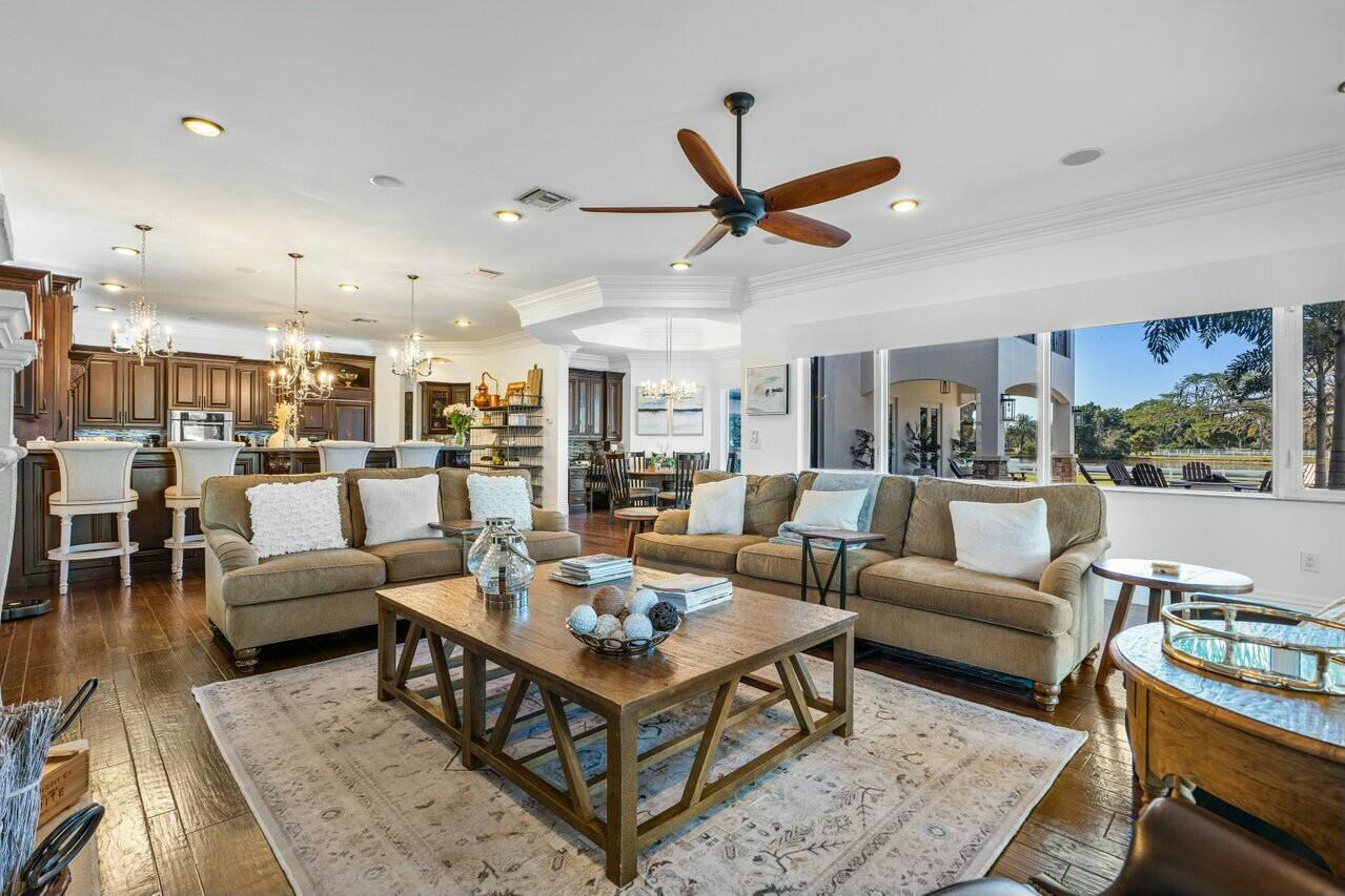 Delray Beach, Florida, 33446, United States, 5 Bedrooms Bedrooms, ,7 BathroomsBathrooms,Residential,For Sale,1694596