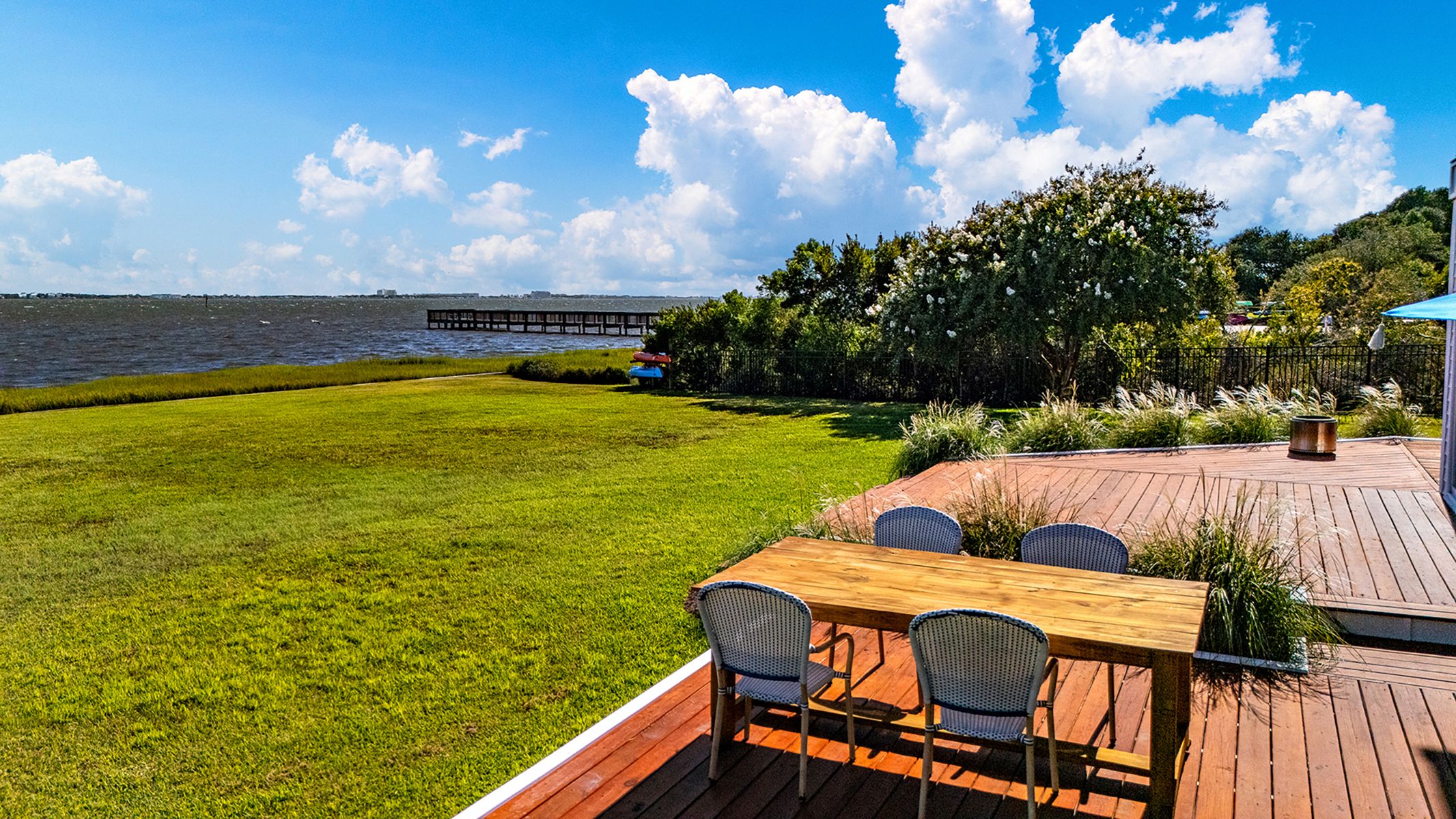  323 Brook Lane, Newport, NC 28570 - 物件實景