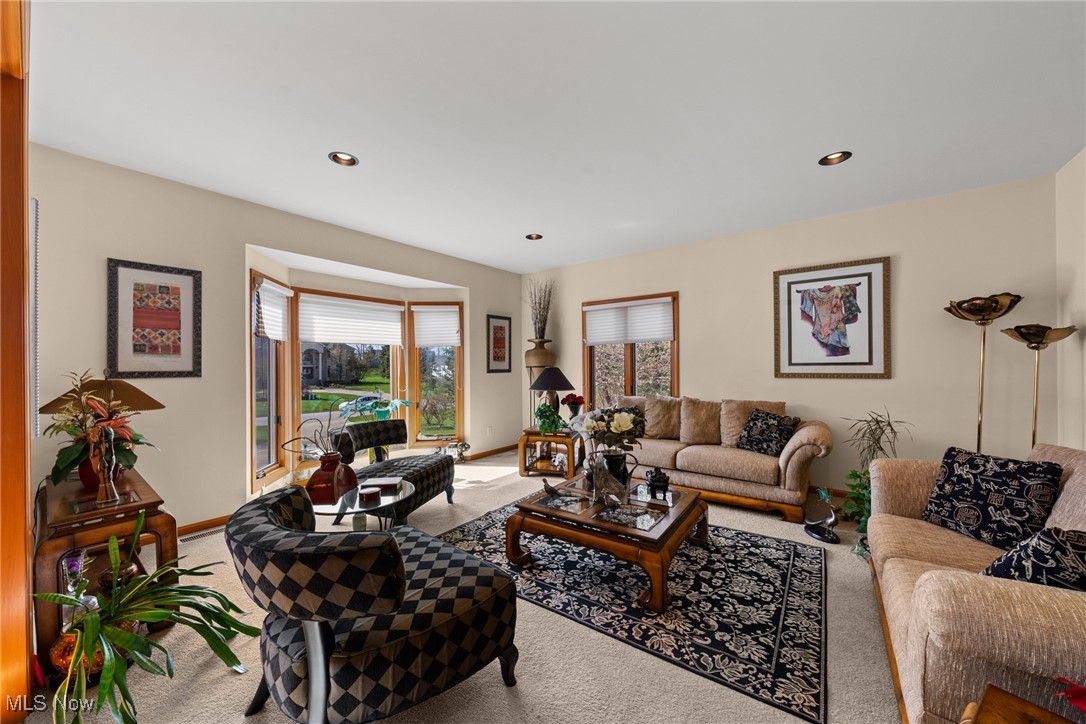Pepper Pike, Ohio, 44124, United States, 5 Bedrooms Bedrooms, ,6 BathroomsBathrooms,Residential,For Sale,1943253