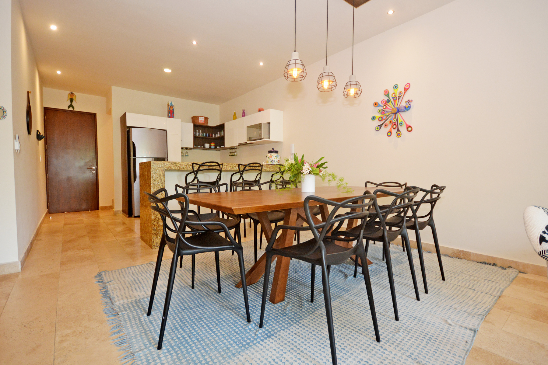  TWO LEVEL PENTHOUSE WITH THREE INDEPENDENT ACCESSES - 物件實景