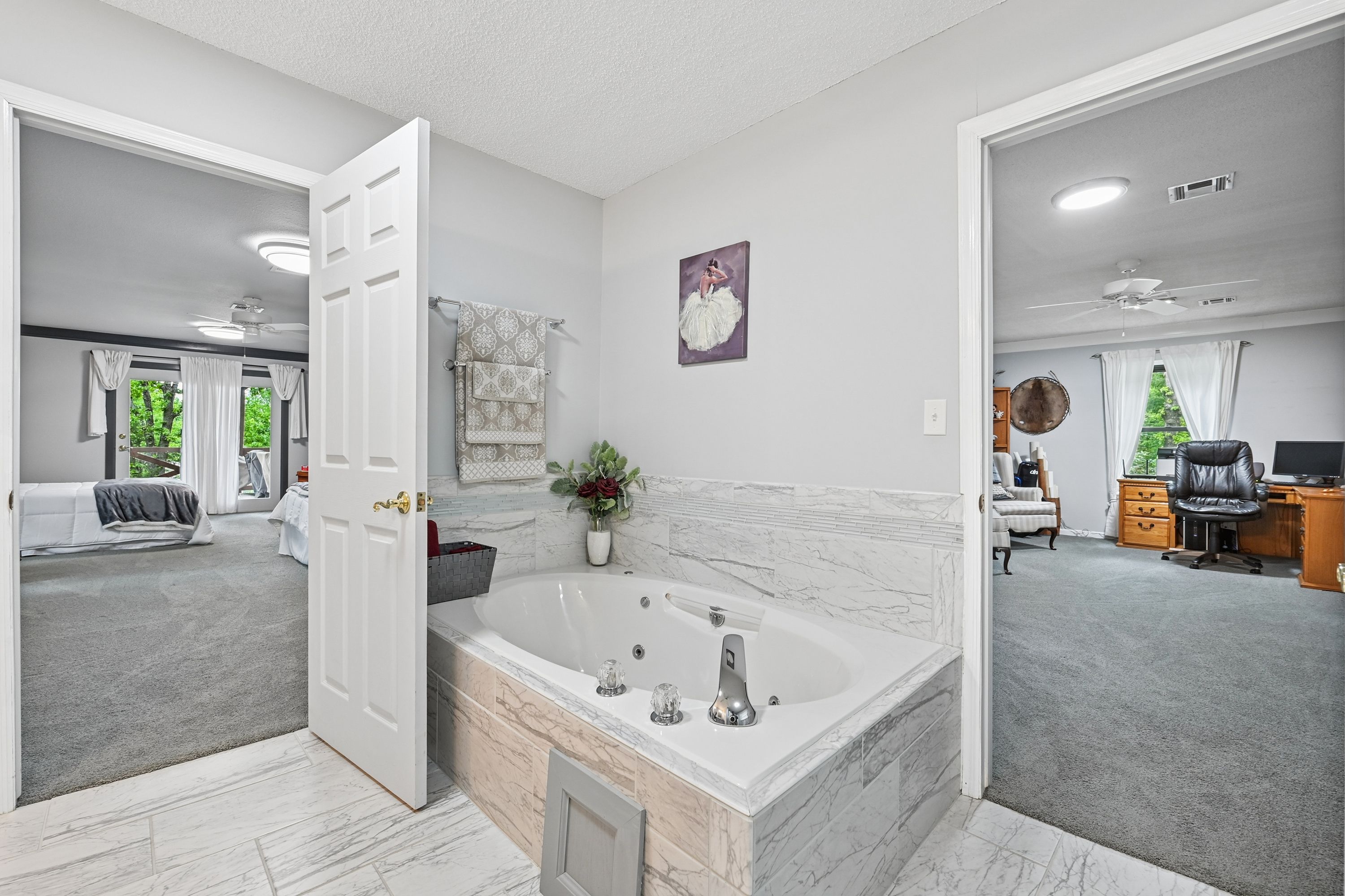  91 Crest Drive, Locust Grove, OK 74352 - 物件實景